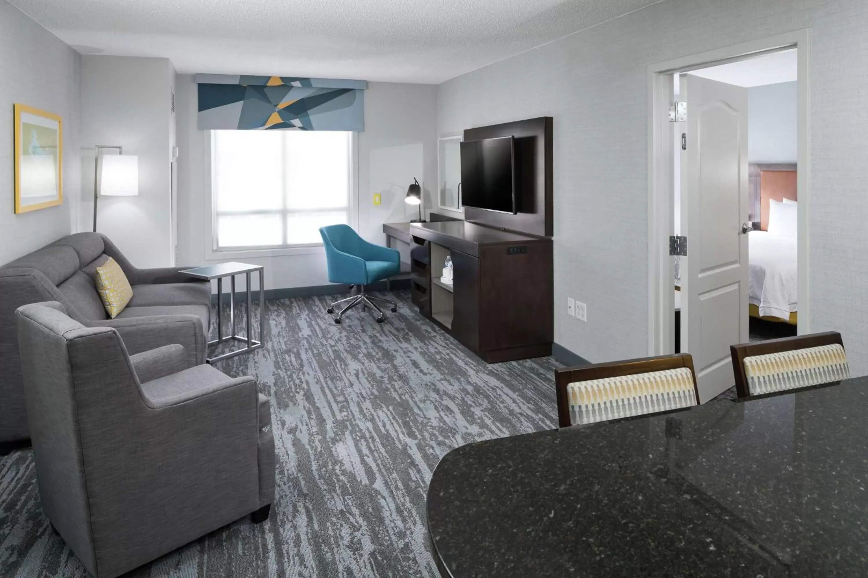 Bedroom in Hampton Inn & Suites Memphis-Beale Street Bedroom in Hampton Inn & Suites Memphis-Beale Street