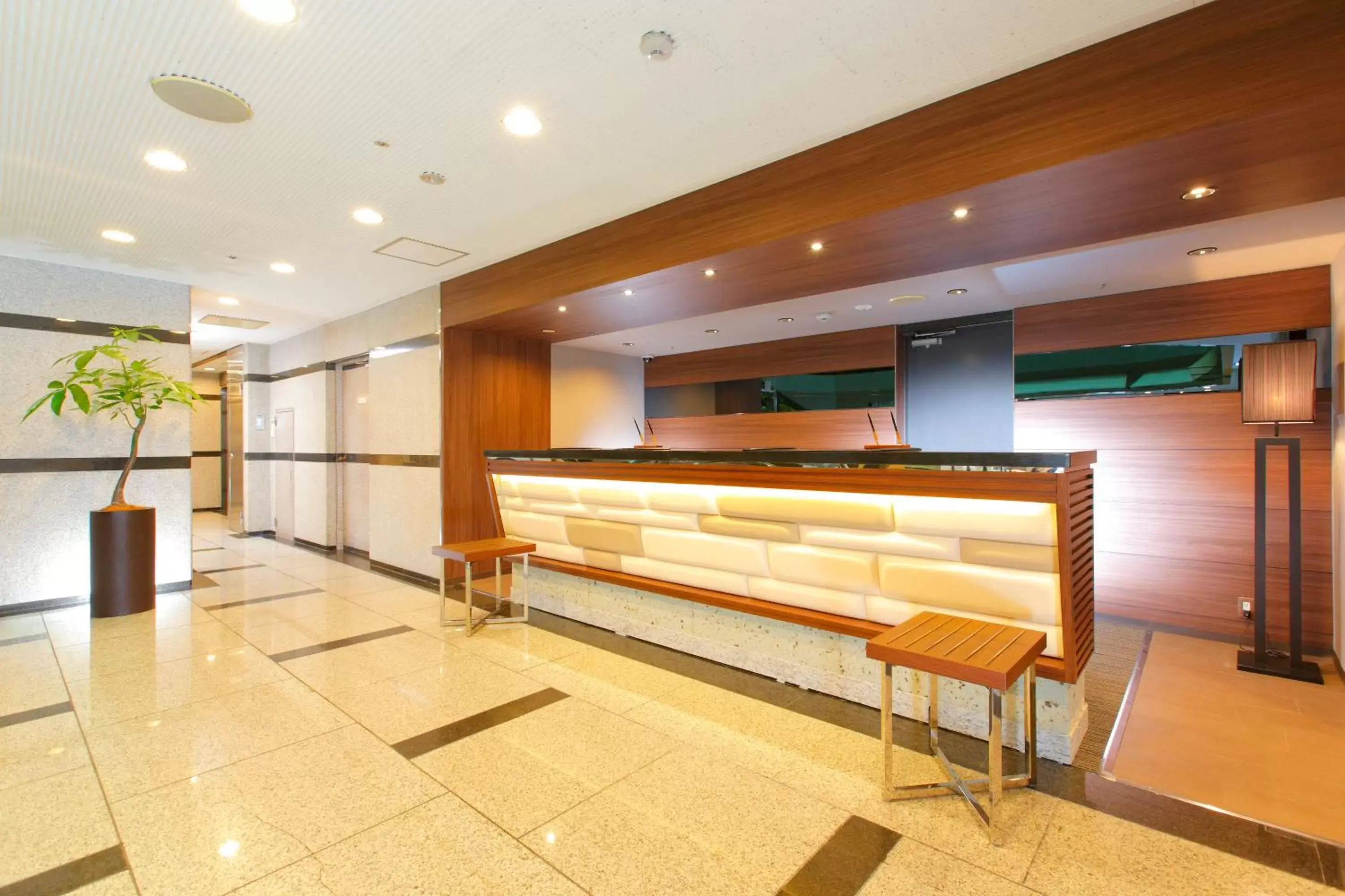 Lobby or reception in HOTEL MYSTAYS Utsunomiya Lobby or reception in HOTEL MYSTAYS Utsunomiya