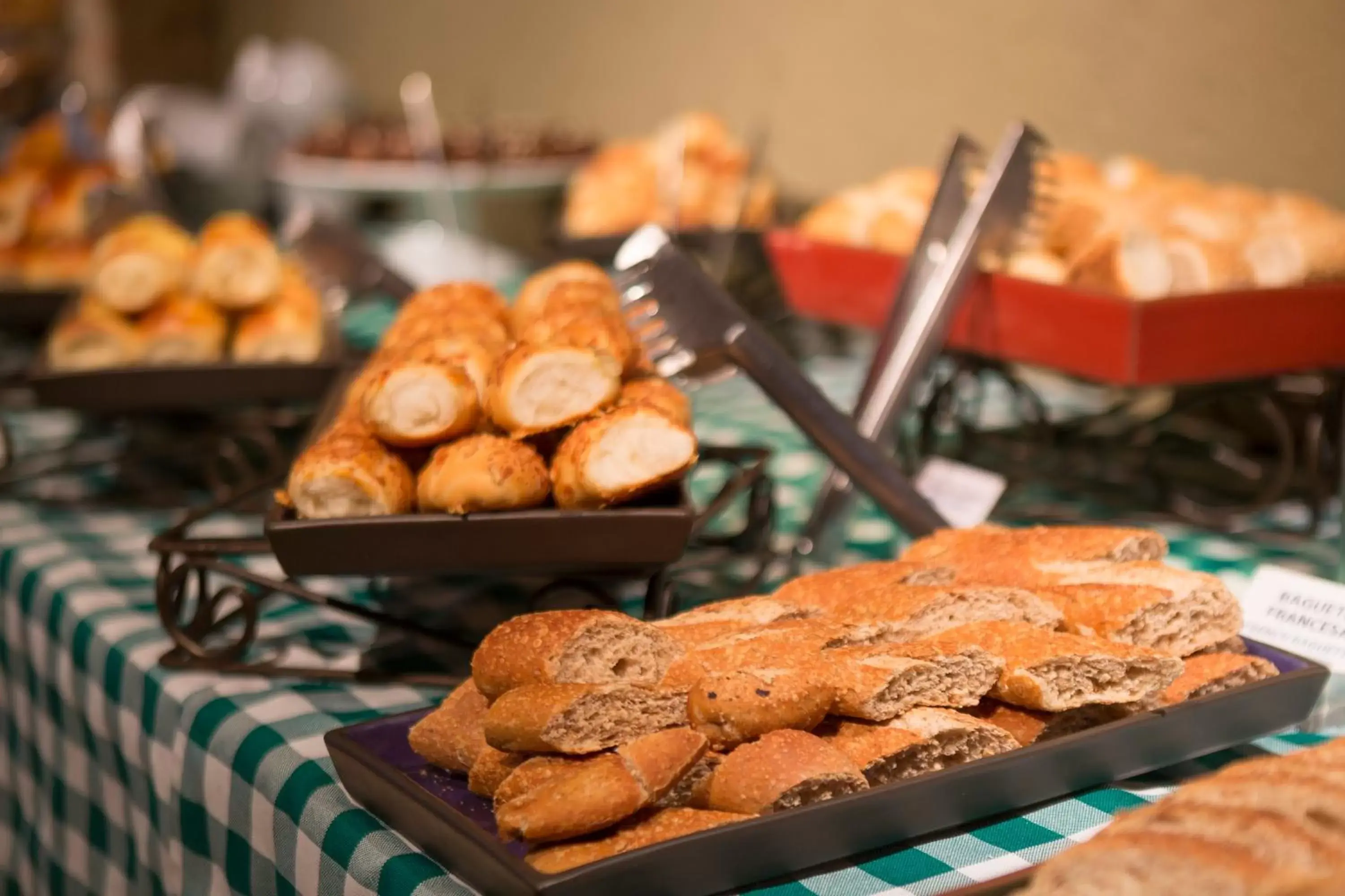 Breakfast, Food in Mercure Sao Paulo Ibirapuera Privilege