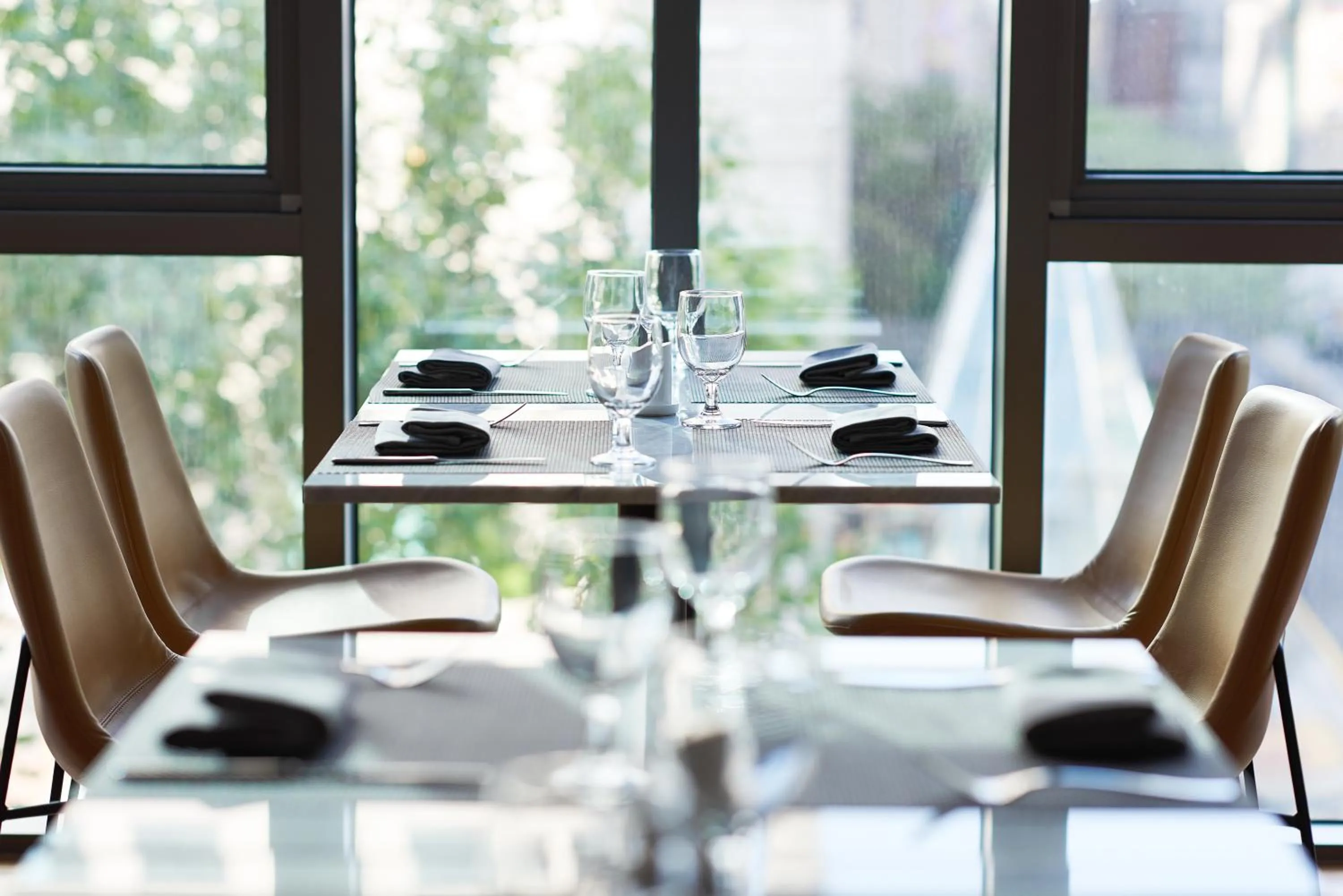 Restaurant/places to eat in Hotel Peyto Gangnam