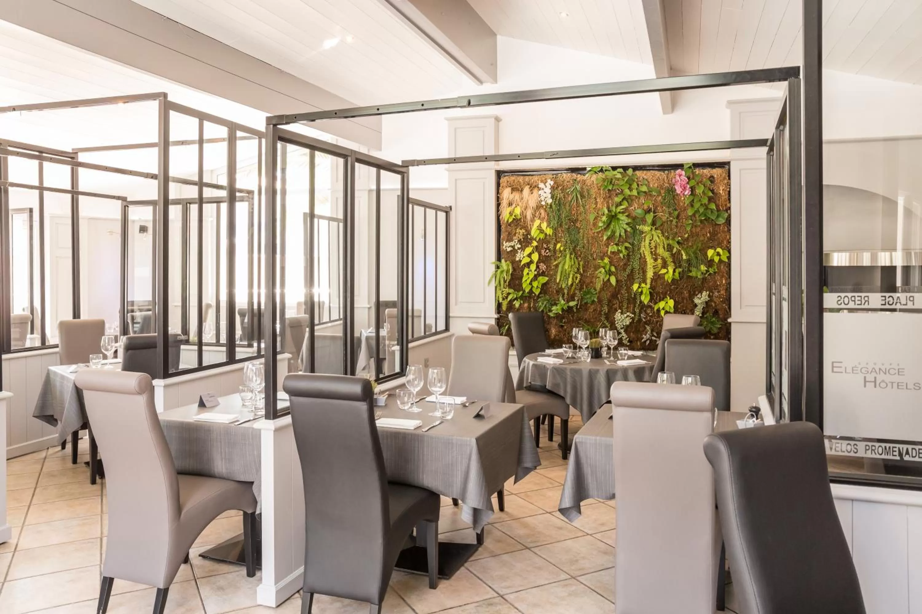 Restaurant/places to eat in Hôtel Restaurant & Spa Plaisir