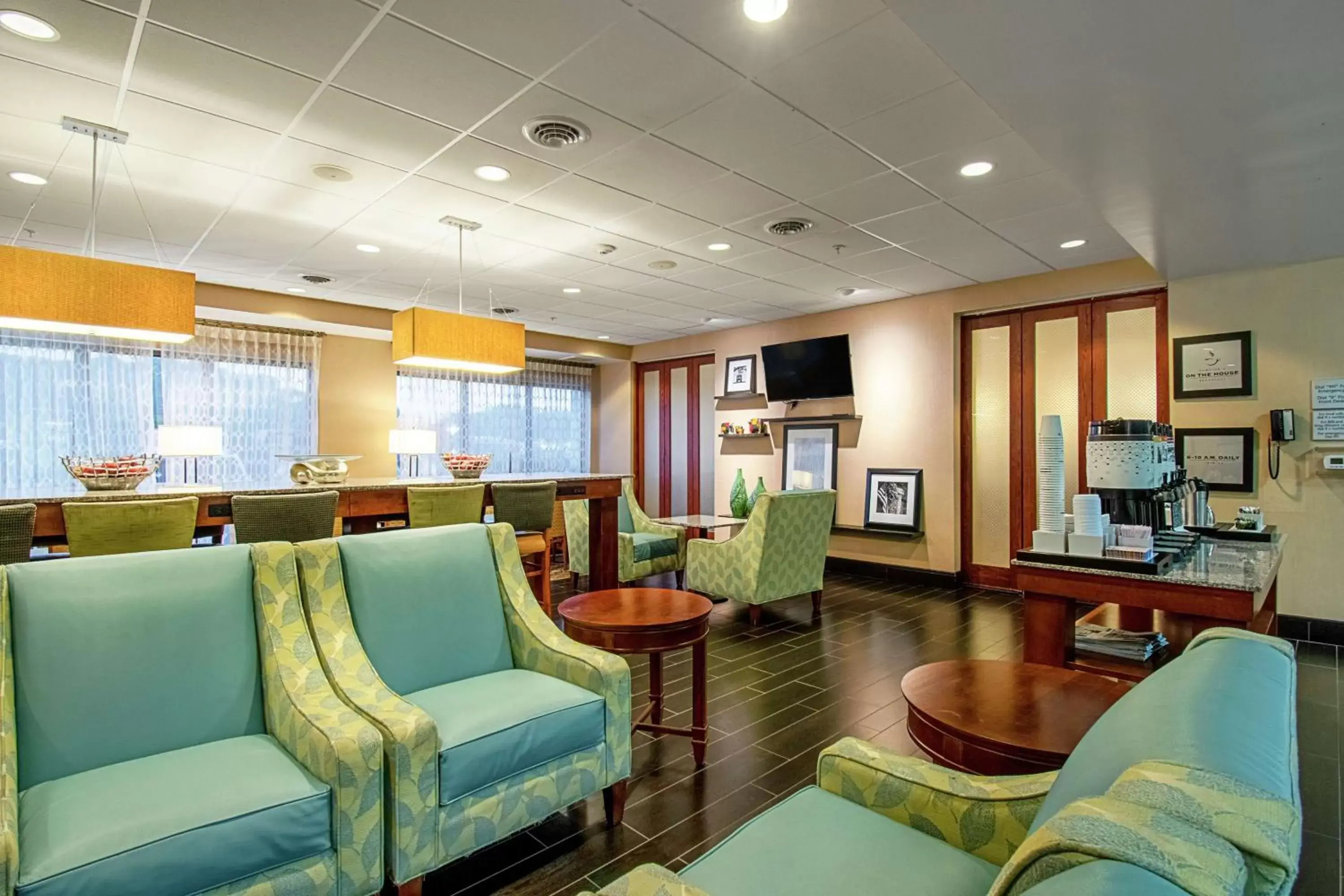 Lobby or reception in Hampton Inn Pine Grove Lobby or reception in Hampton Inn Pine Grove