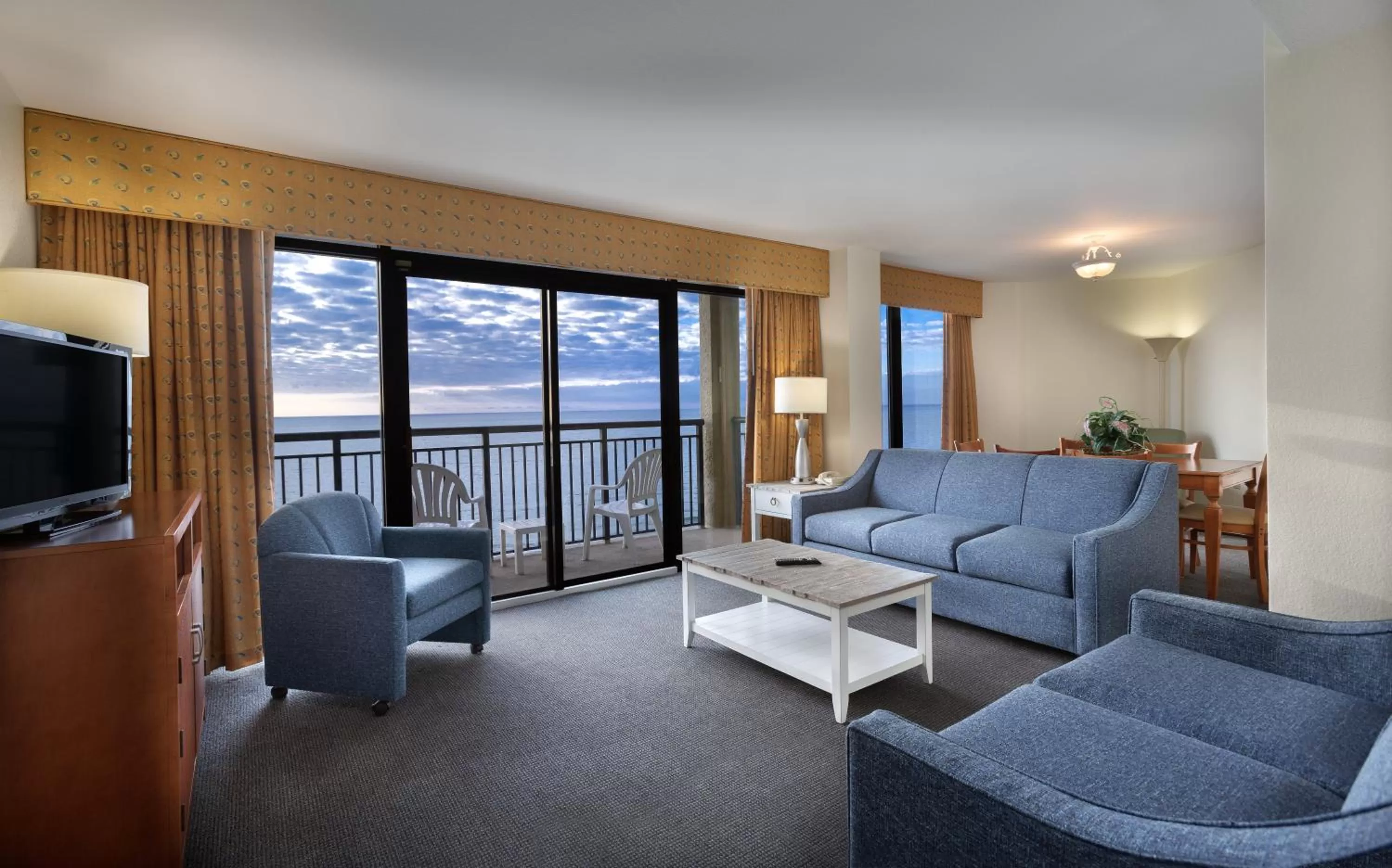 Living room in Beach Cove Resort