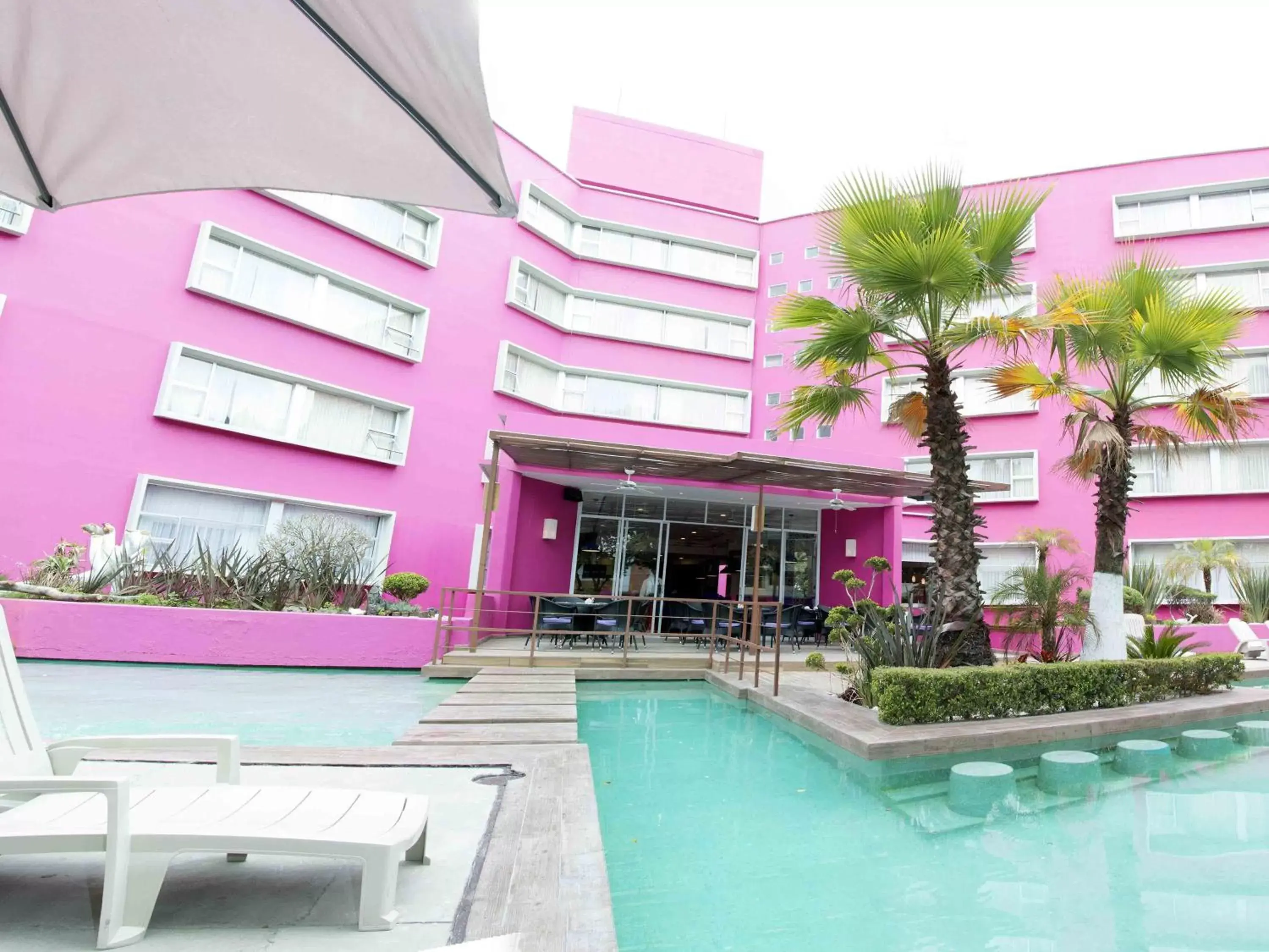 Swimming Pool in Hotel Real de Puebla
