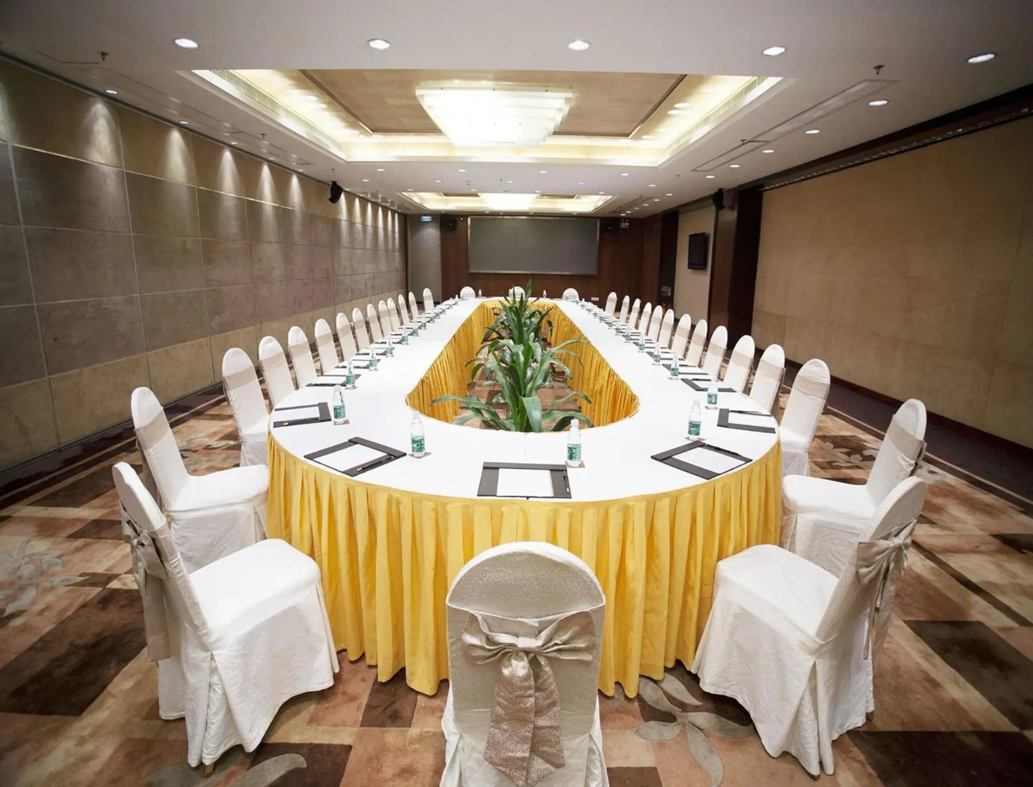 Meeting/conference room, Banquet Facilities in Parklane Hotel