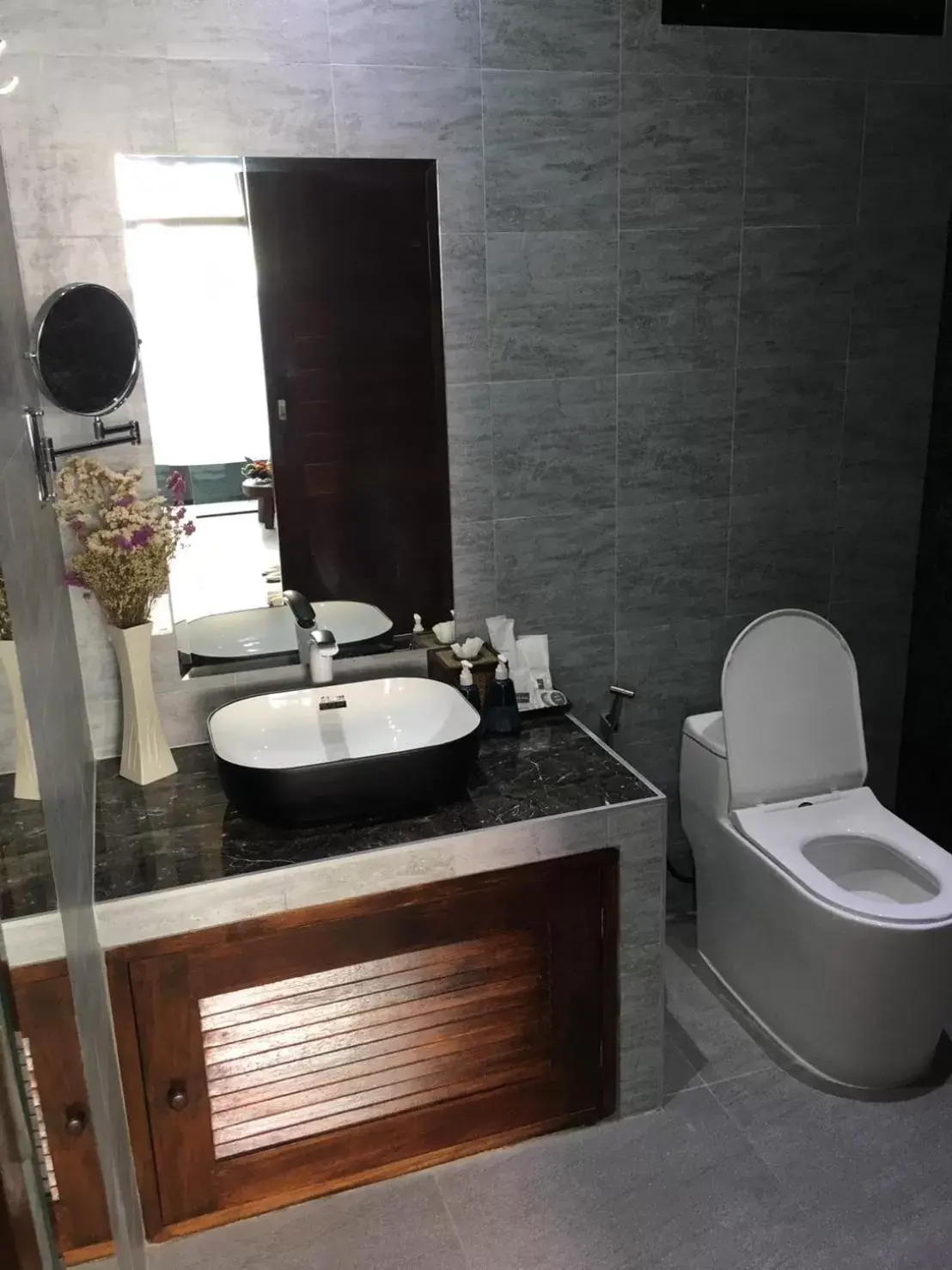 Toilet, Bathroom in Arun Dara Villa