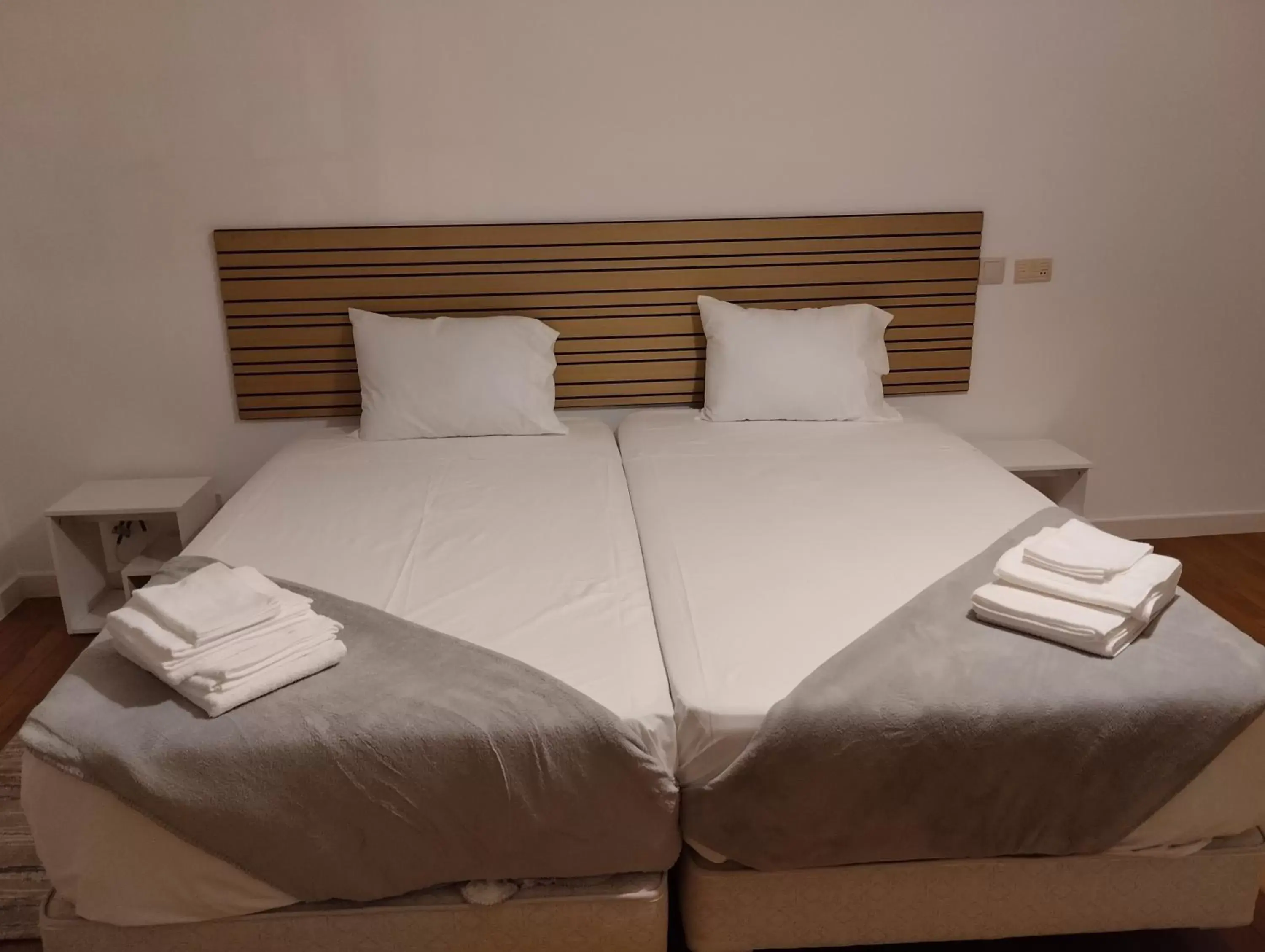 Bed in Villa Privée Cascais