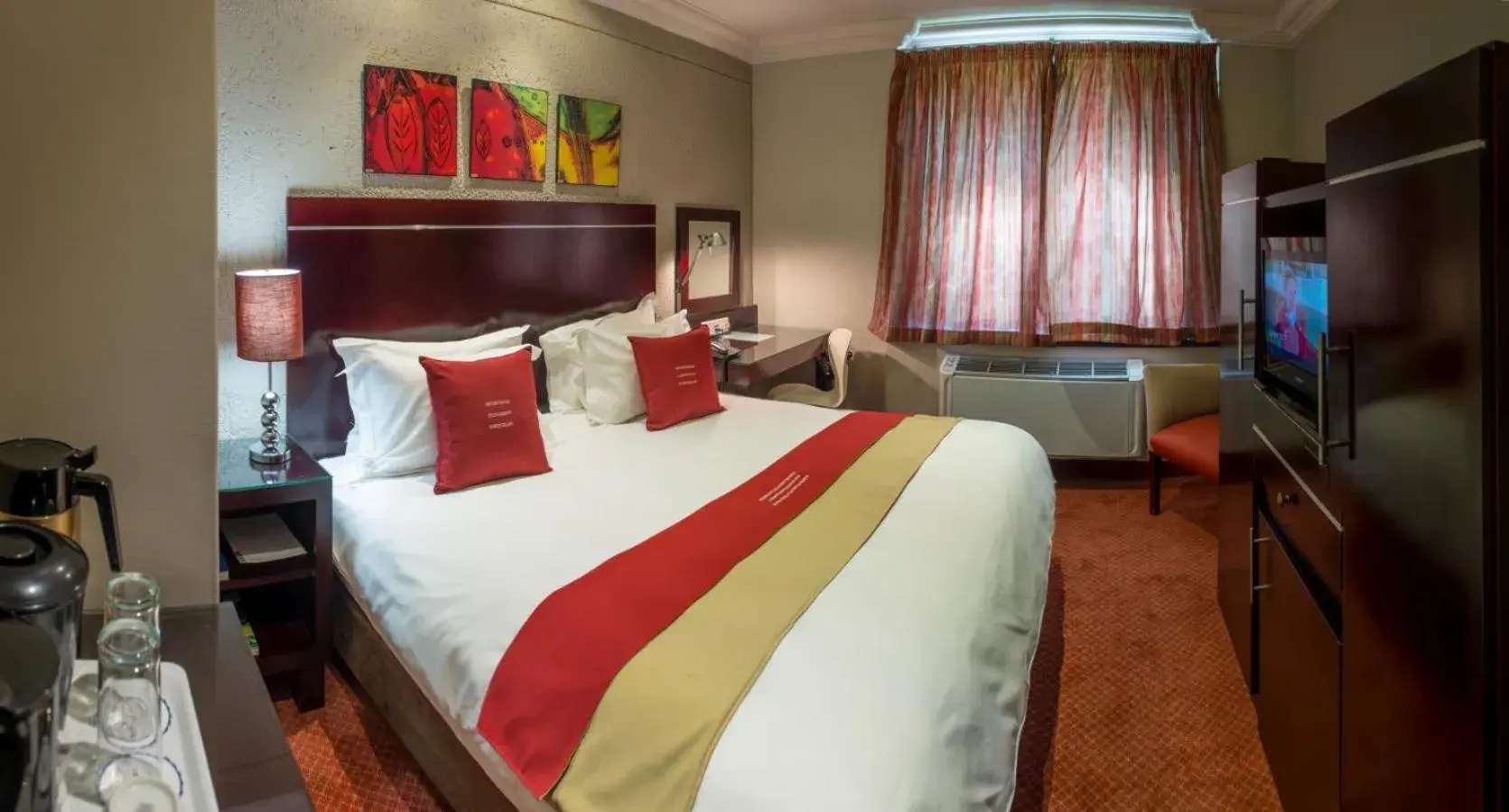 Bed in Peermont Metcourt Inn at the Grand Palm, Gaborone Bed in Peermont Metcourt Inn at the Grand Palm, Gaborone