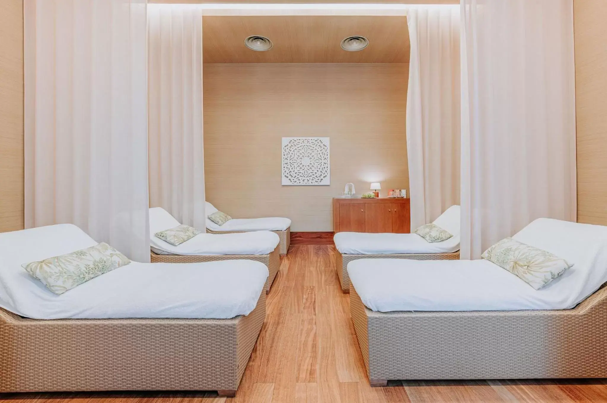 Spa and wellness centre/facilities, Bed in Casa Velha do Palheiro Relais & Chateaux