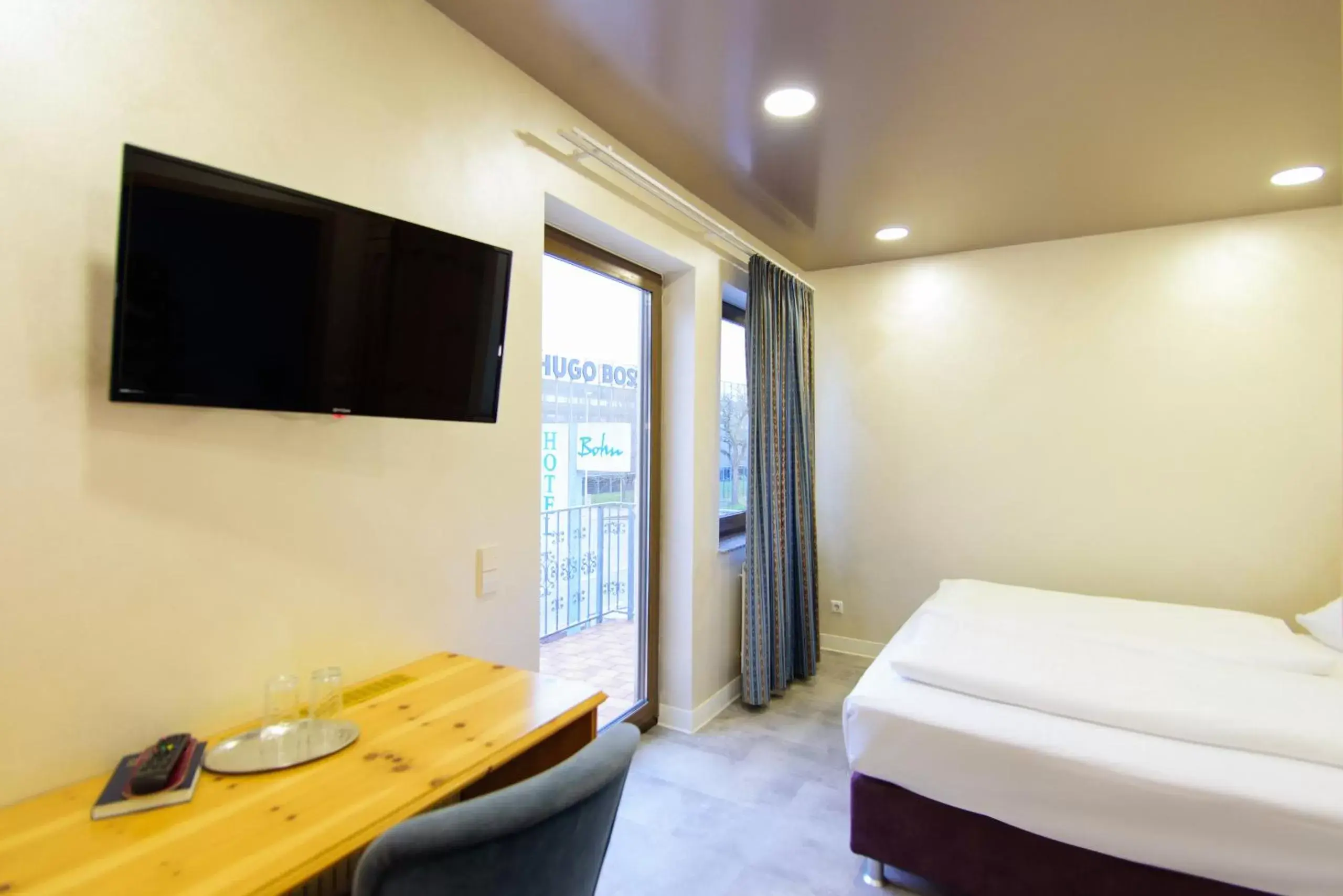 Standard Double Room in Hotel Bohn Standard Double Room in Hotel Bohn