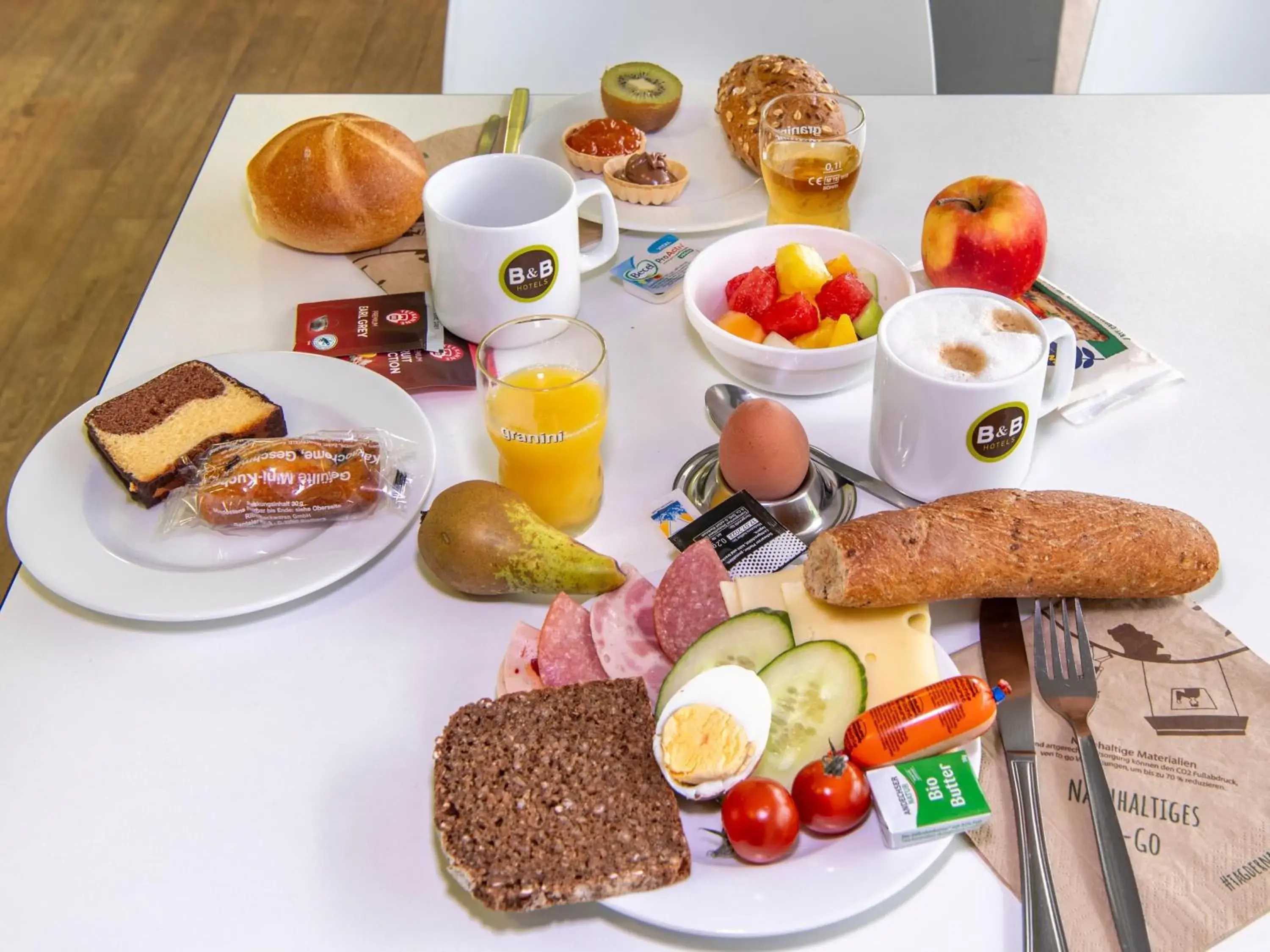 Restaurant/places to eat, Breakfast in B&B Hotel Ingolstadt