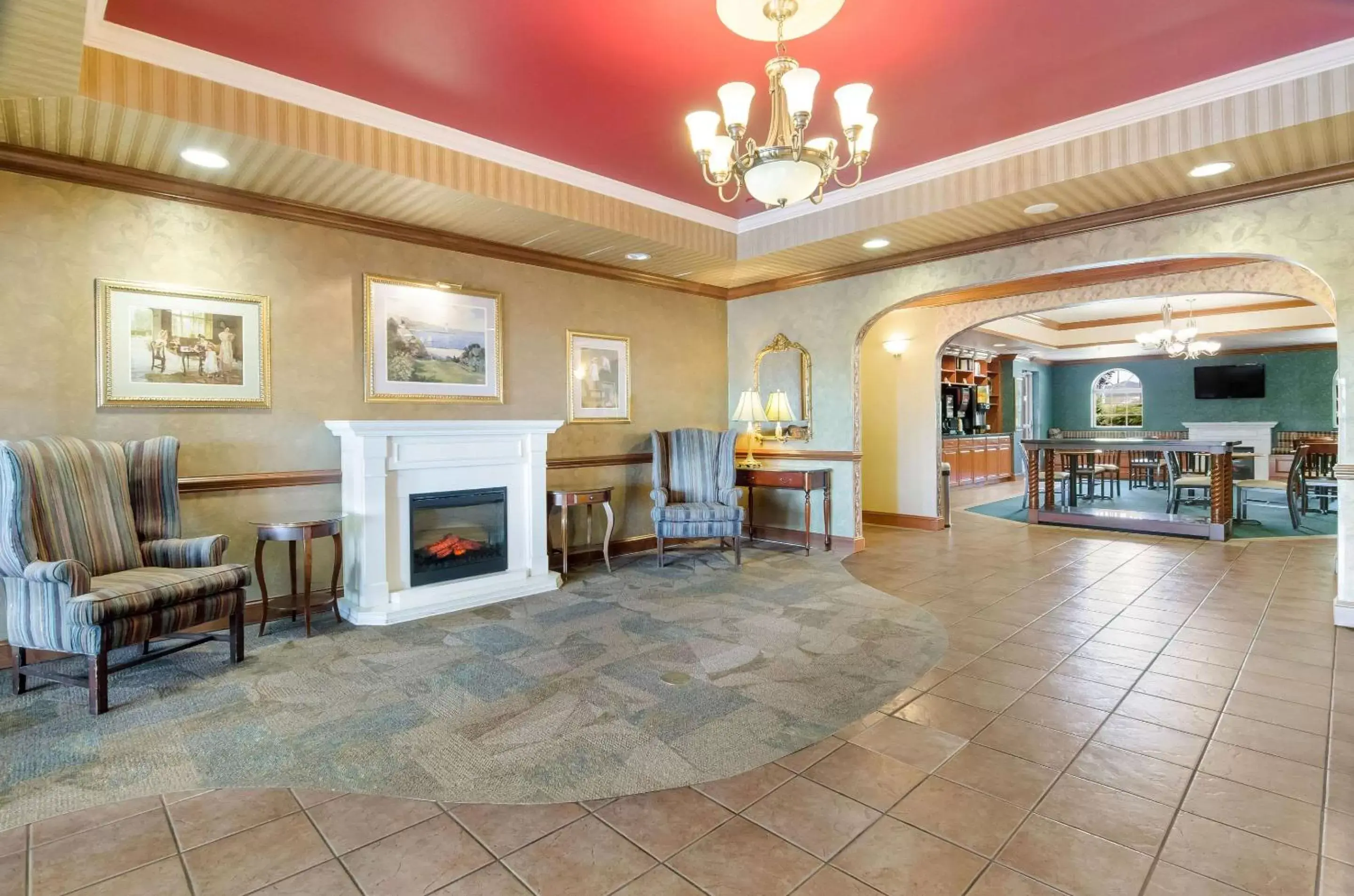 Lobby or reception in MainStay Suites Airport