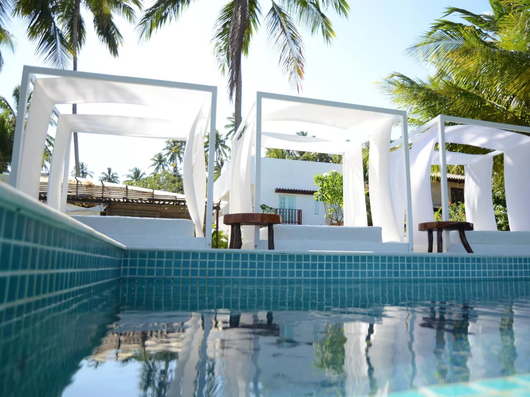 Swimming pool in Praiagogi Boutique Pousada