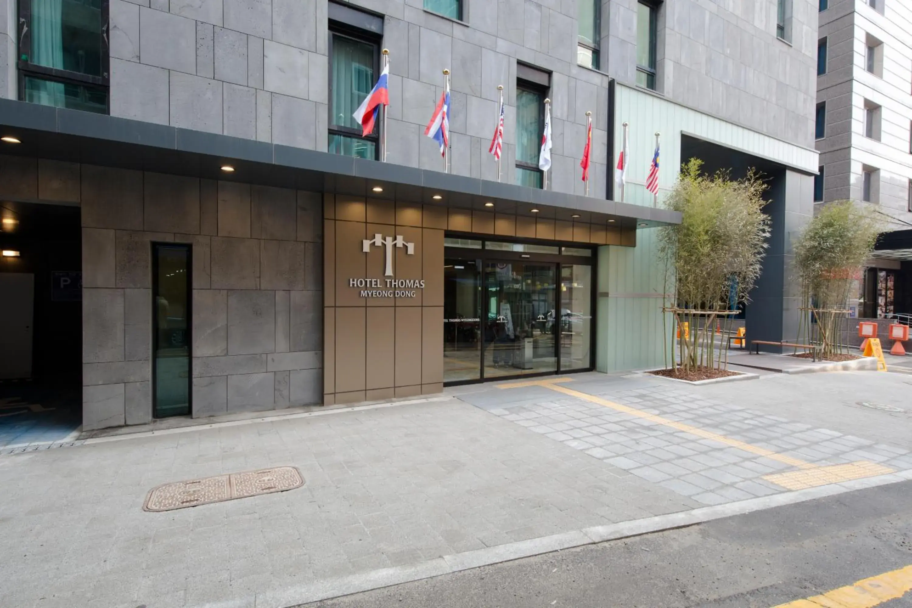 Facade/entrance in Hotel Thomas Myeongdong