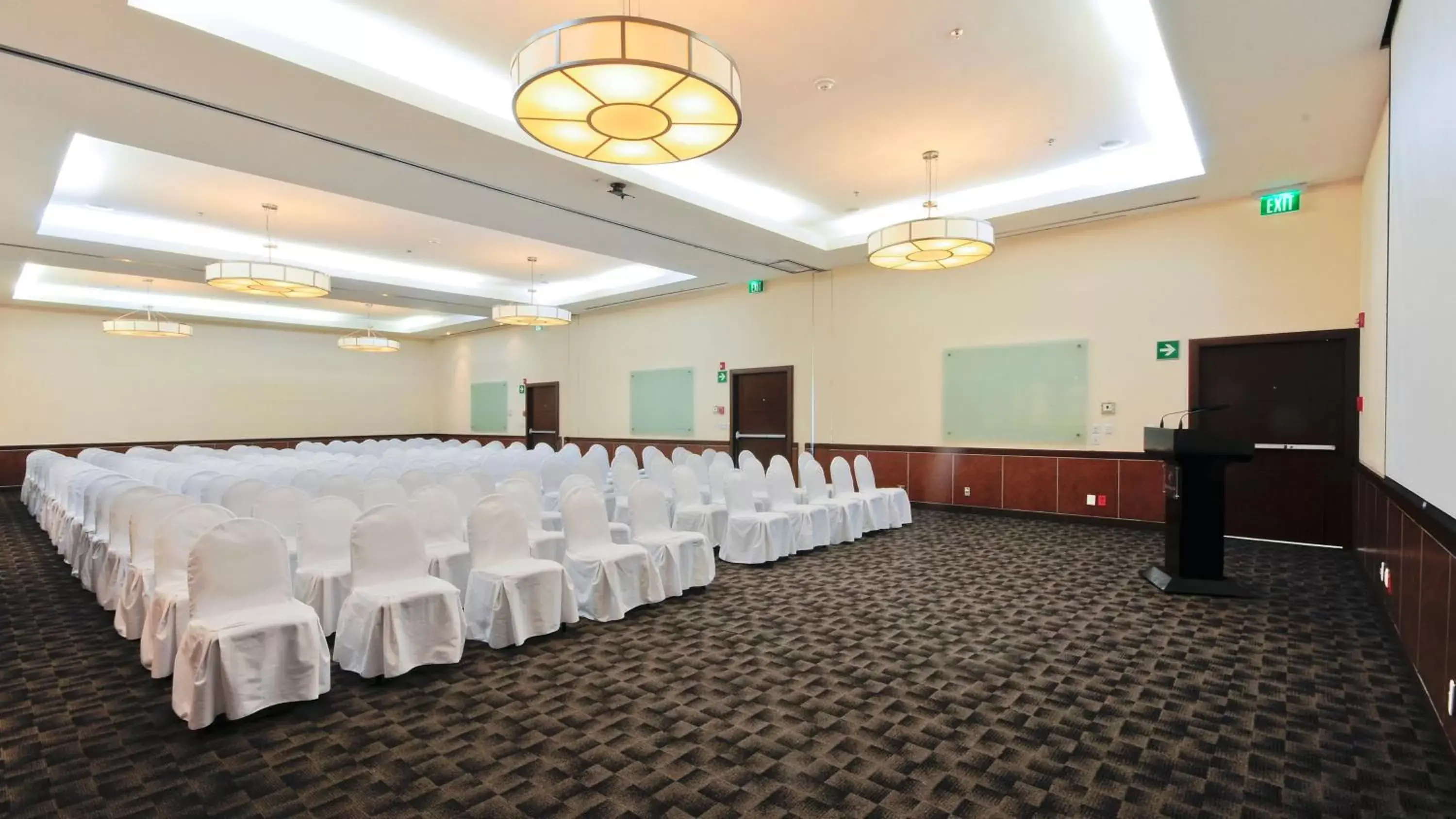 Banquet/Function facilities in Holiday Inn Uruapan, an IHG Hotel