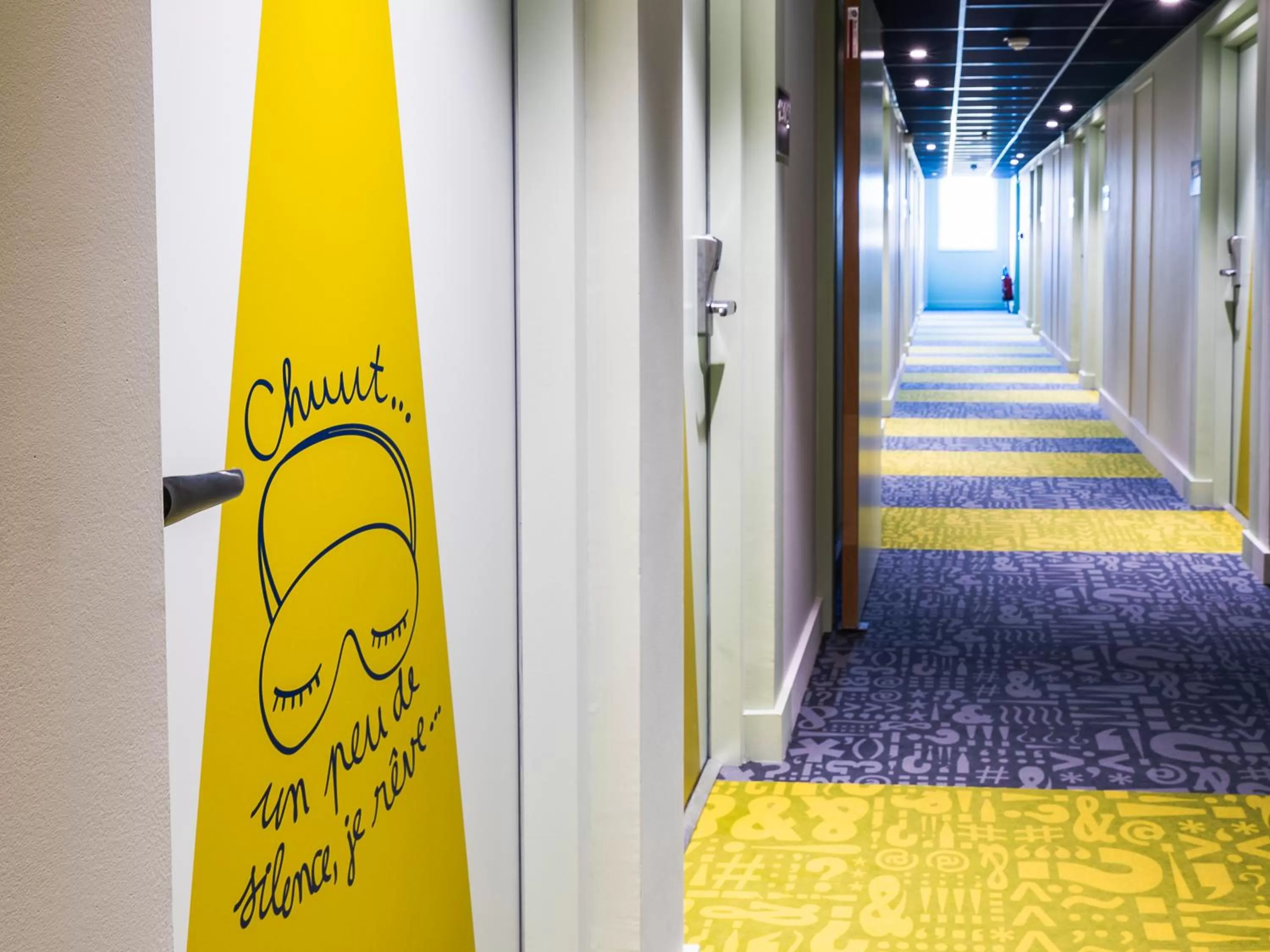 Decorative detail in ibis Budget Cognac