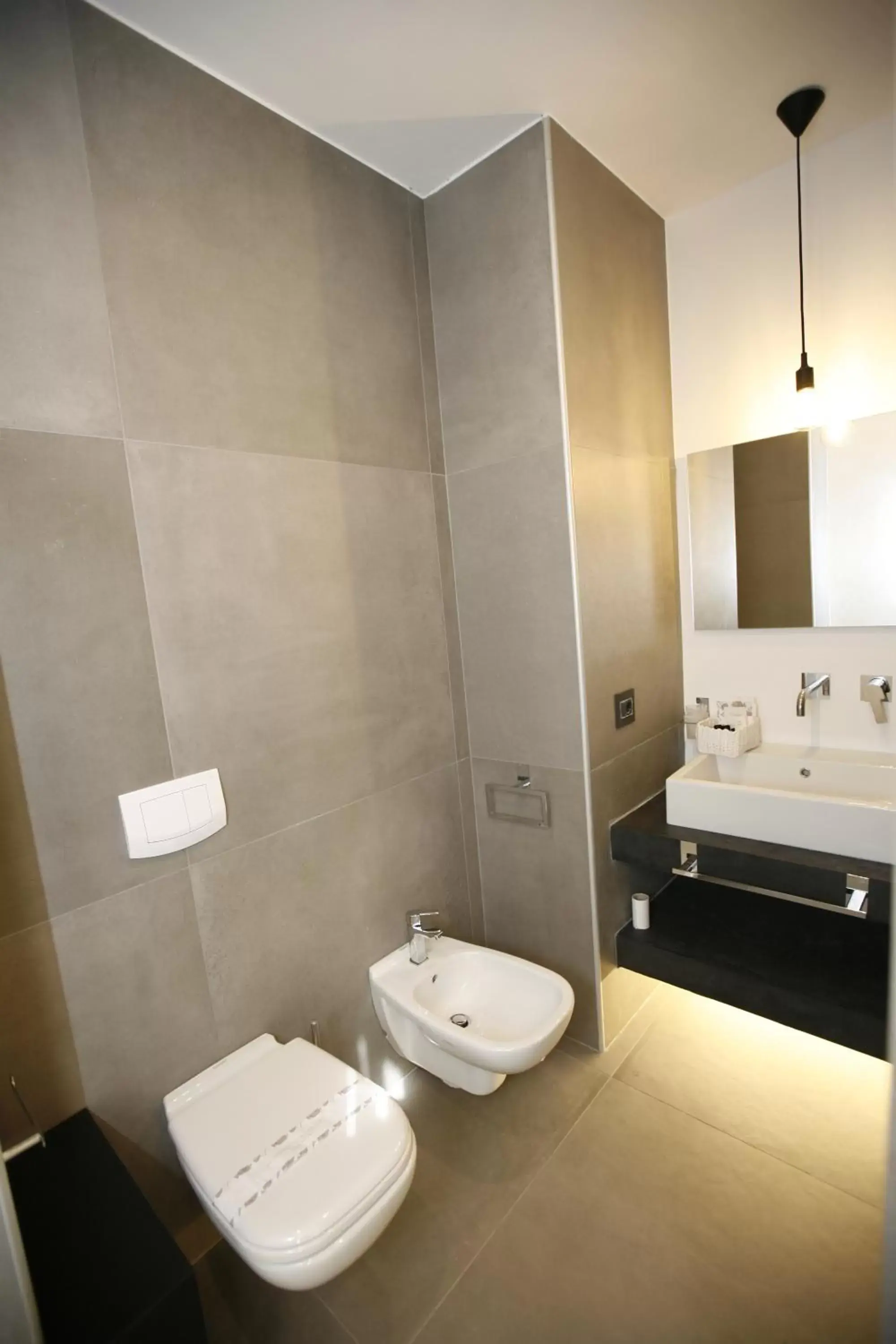 Toilet, Bathroom in Relais Piazza Del Plebiscito B&B