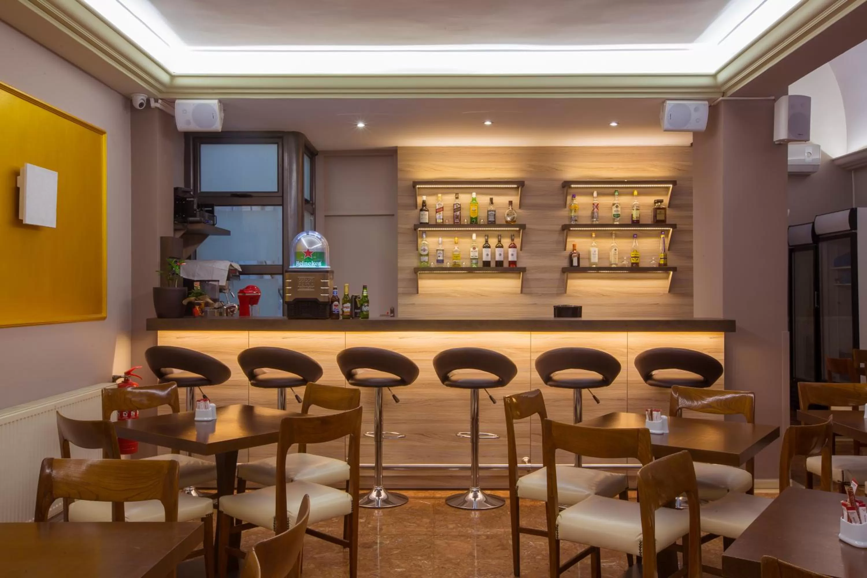 Lounge or bar in Hotel Marina