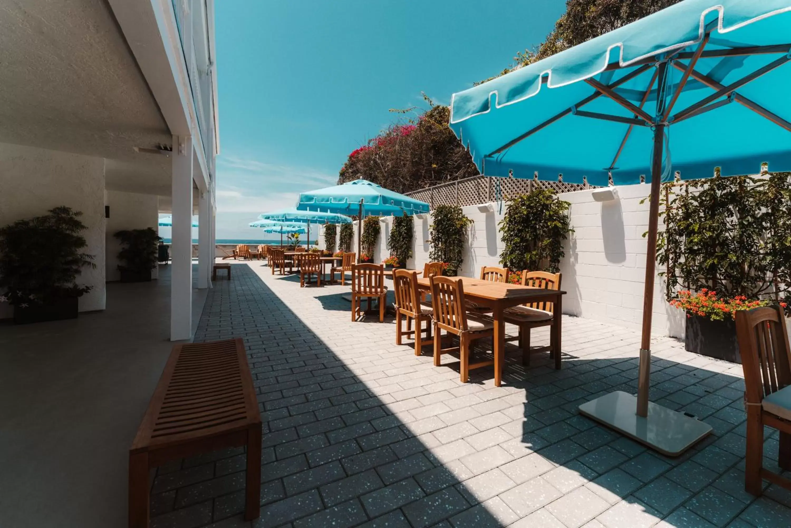 Patio in Del Mar Beach Hotel