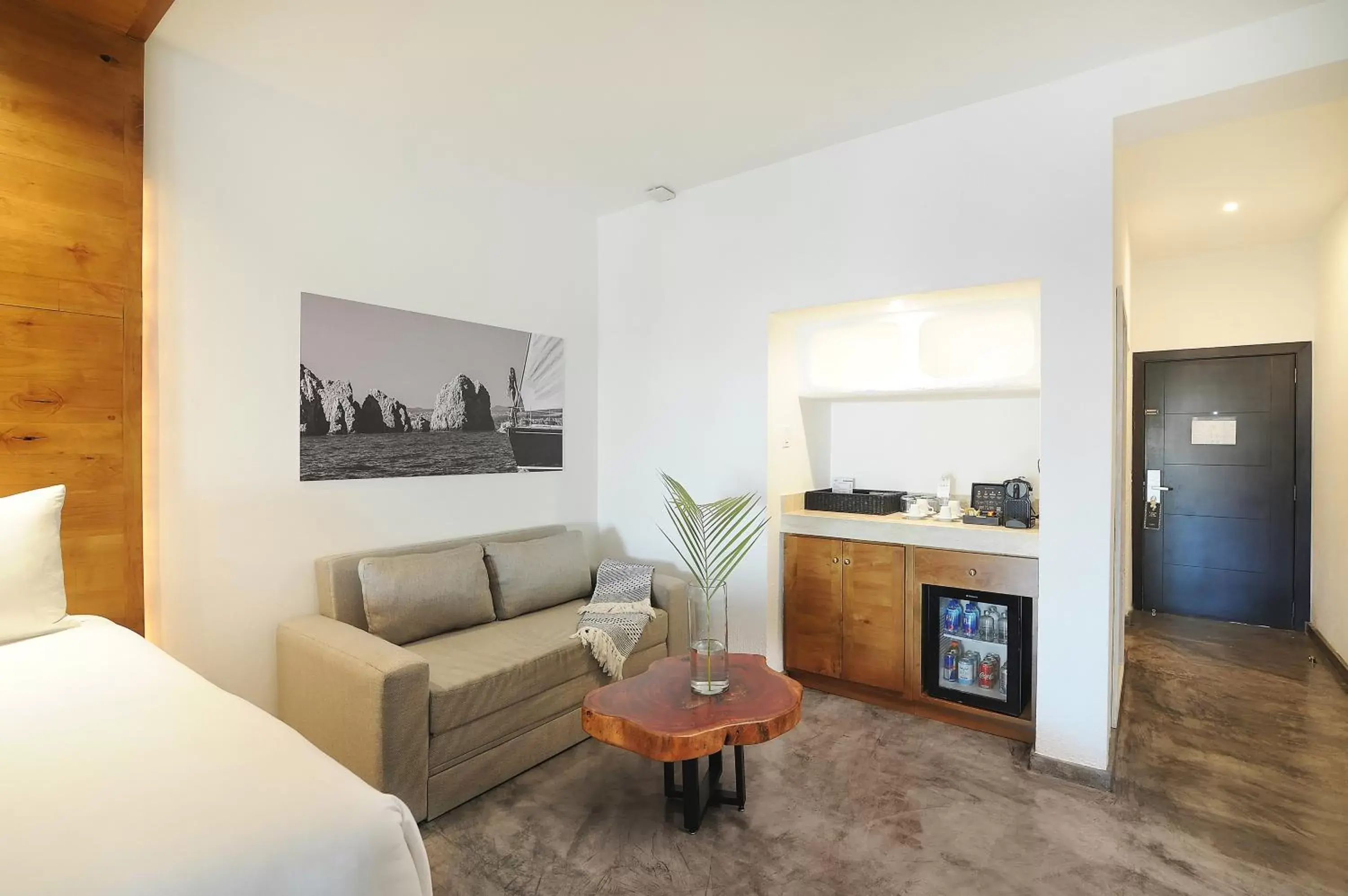 Superior Double Room in Bahia Hotel & Beach House Superior Double Room in Bahia Hotel & Beach House