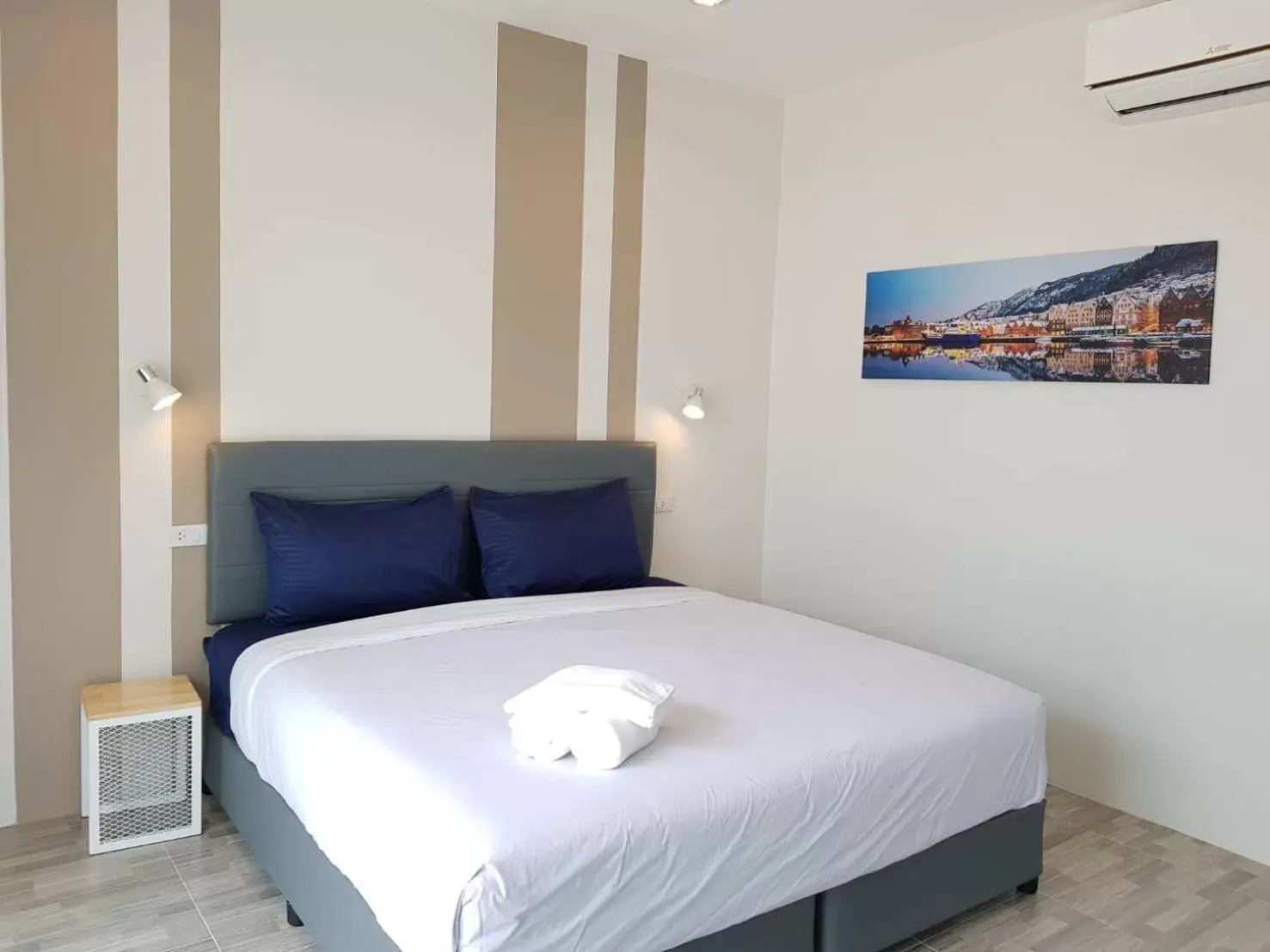 Bed in The Cube Resort Bed in The Cube Resort