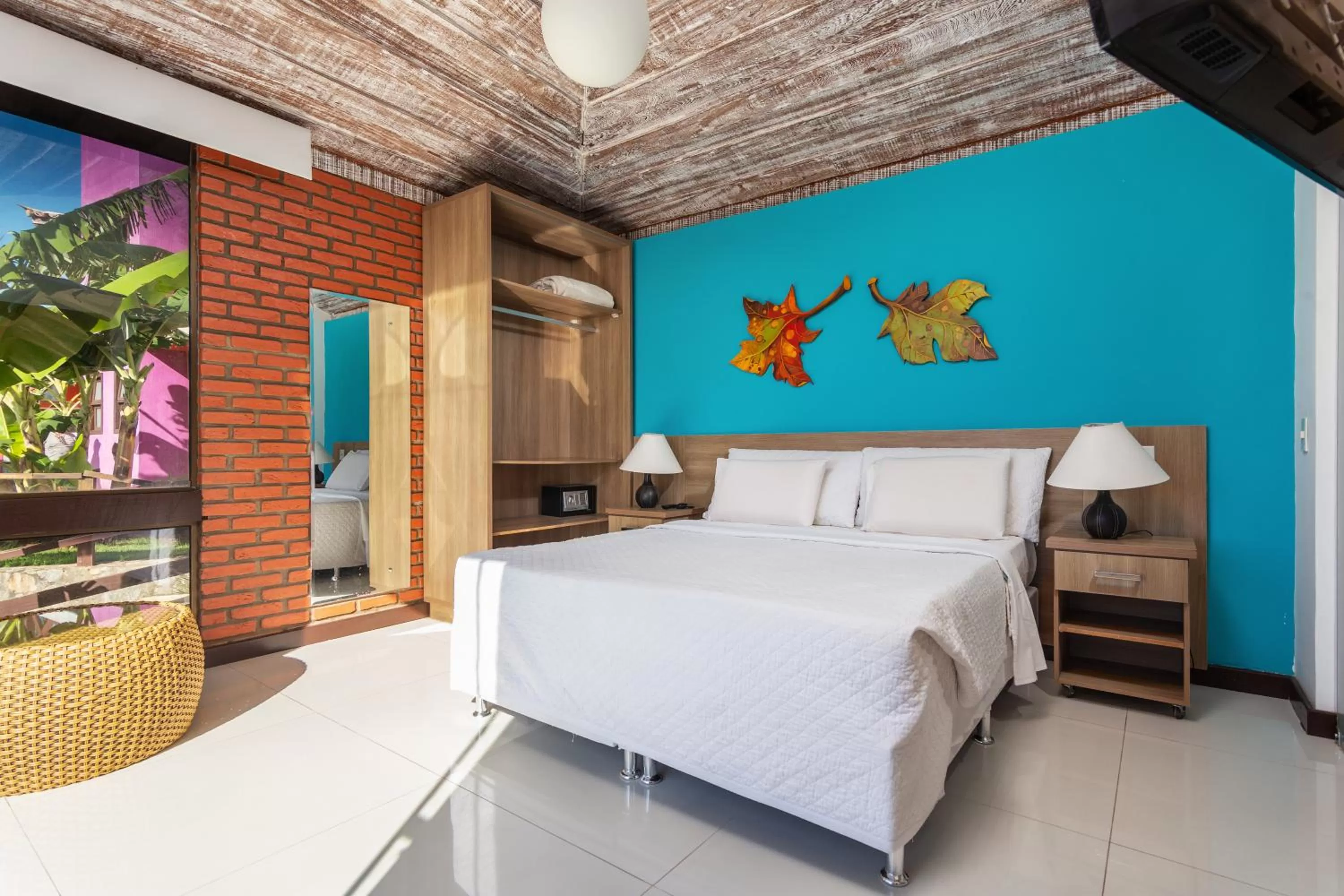 Photo of the whole room, Bed in Costa do Sol Boutique Hotel