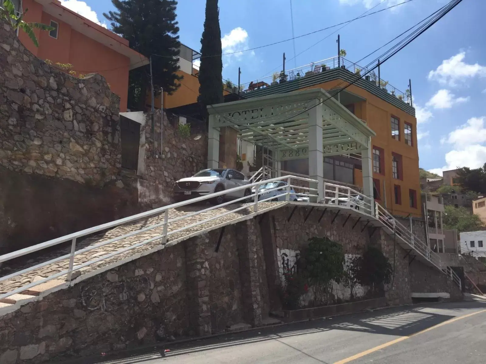 Property Building in Hotel 1988 Guanajuato