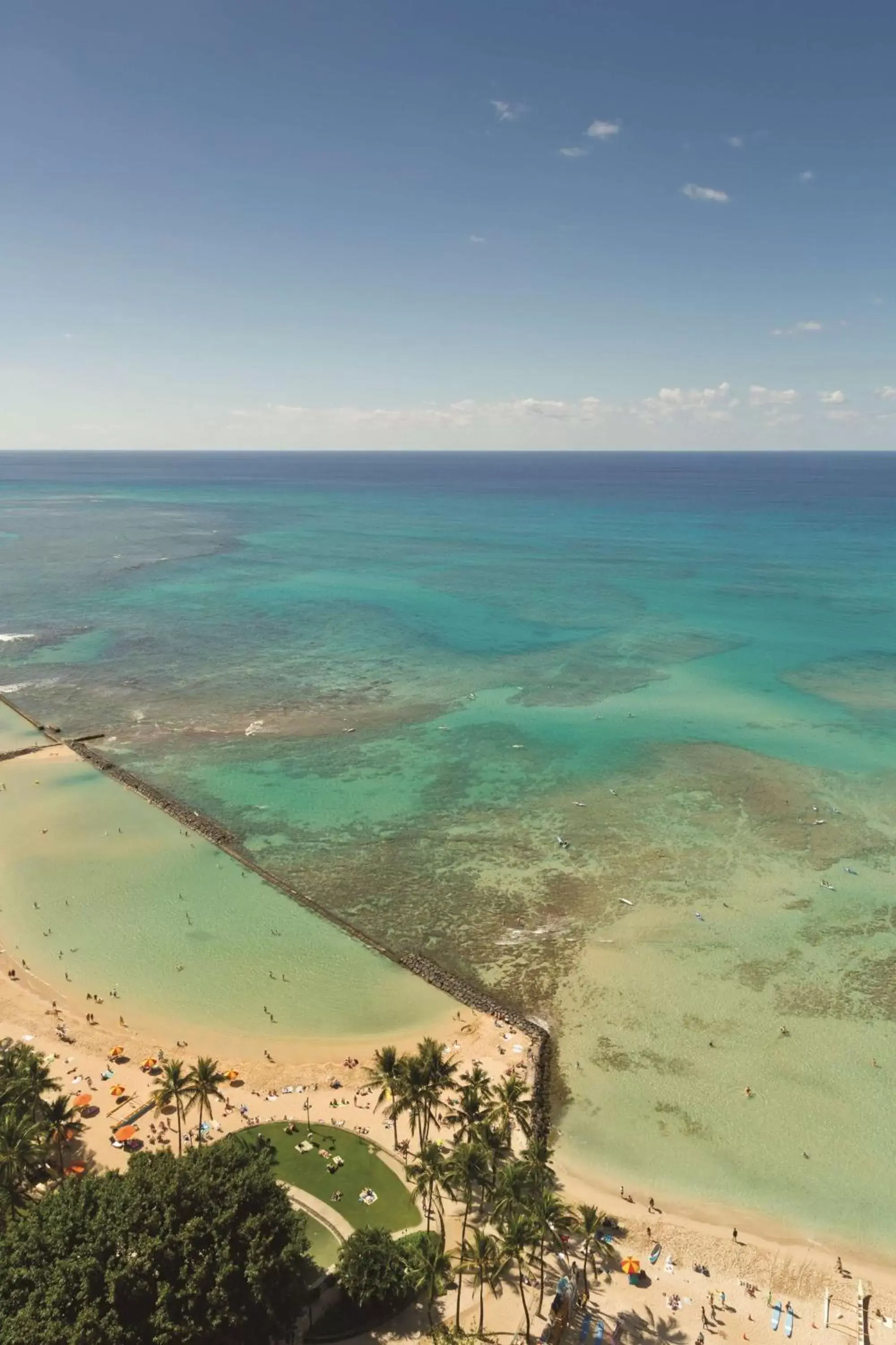 Location, Bird's-eye View in Hyatt Regency Waikiki Beach Resort & Spa