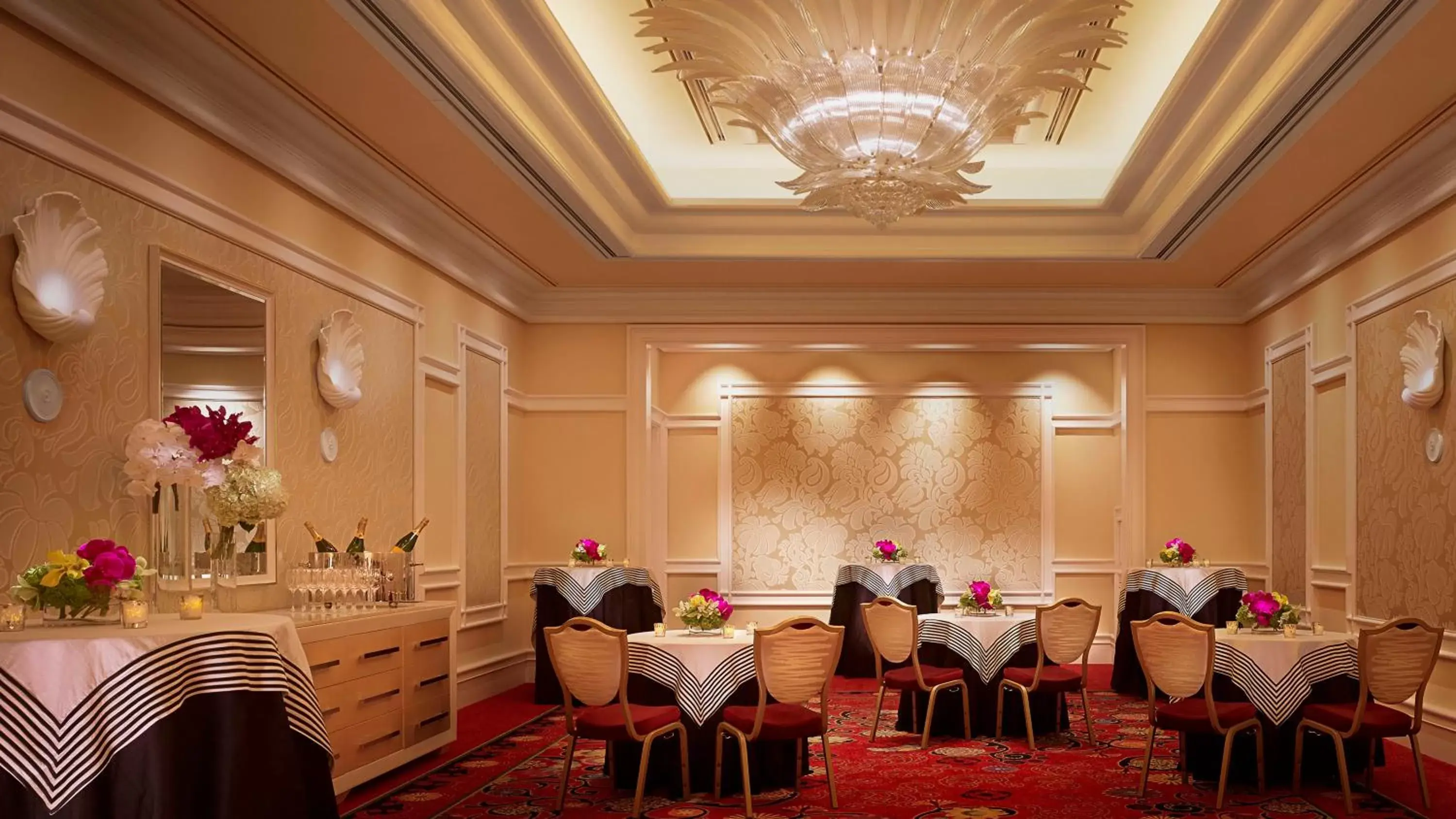 Banquet/Function facilities, Restaurant/Places to Eat in Encore Boston Harbor