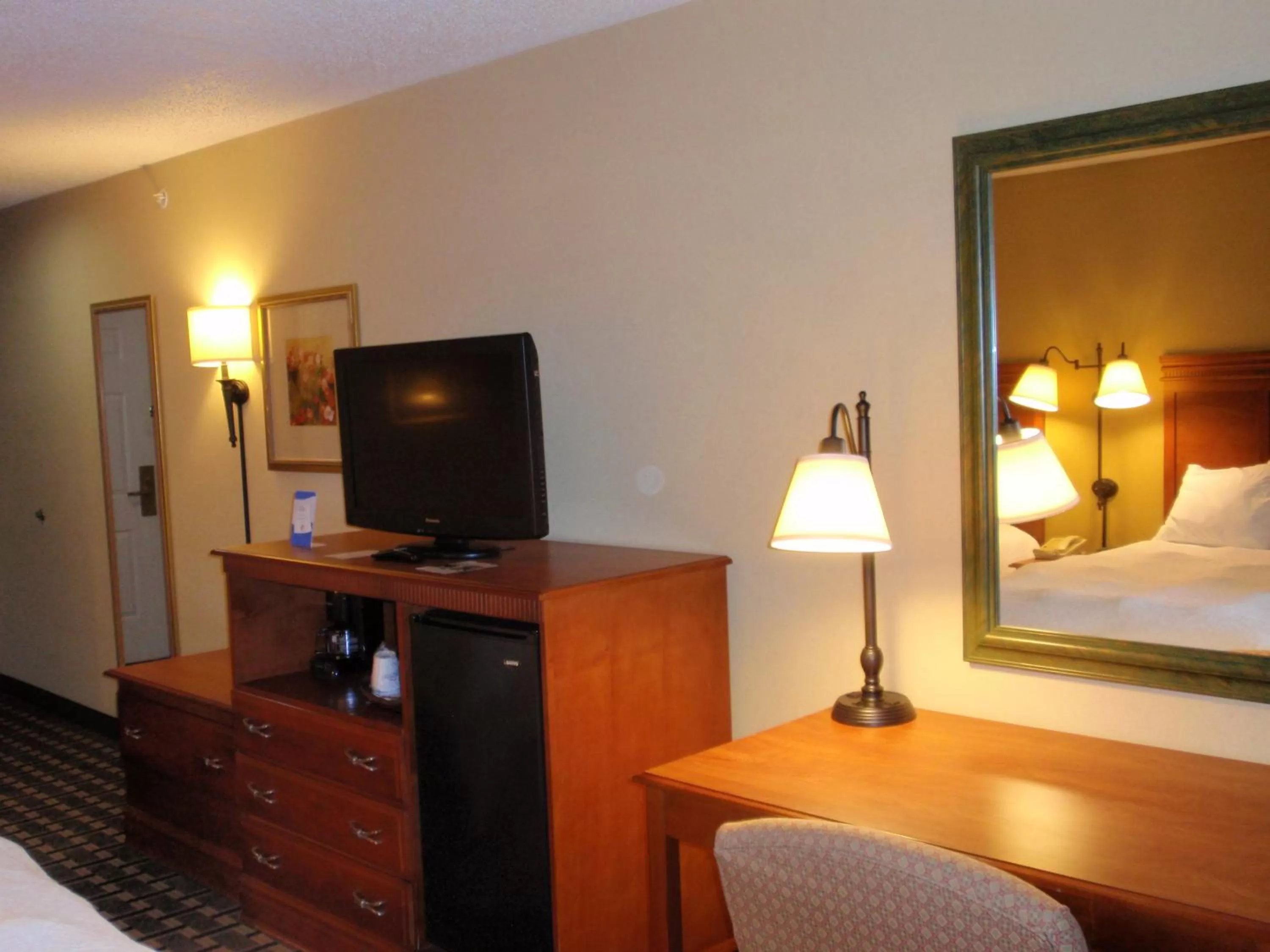 Decorative detail, Bed in Baymont by Wyndham Lewisville