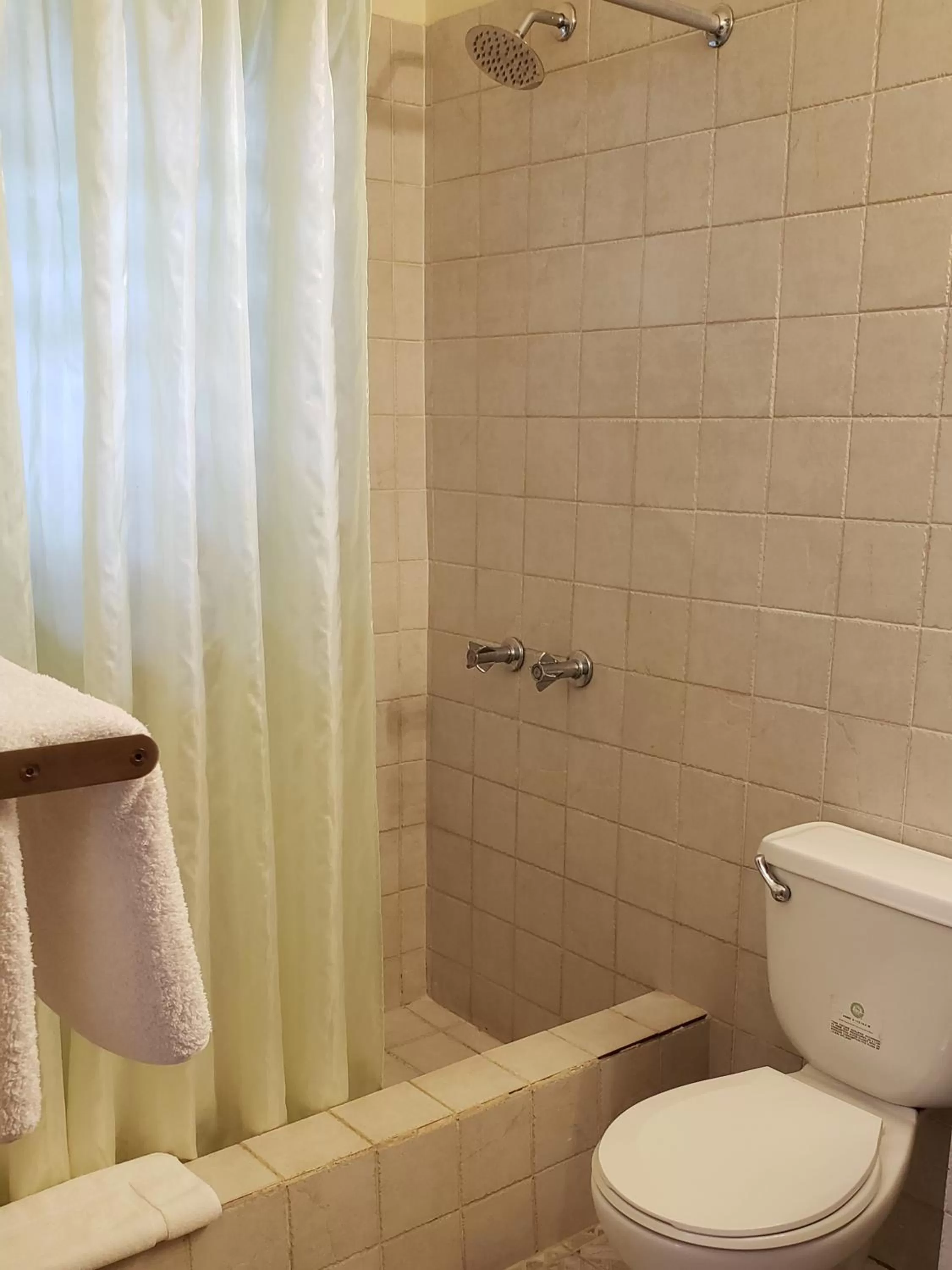 Bathroom in Sunrise Club Hotel