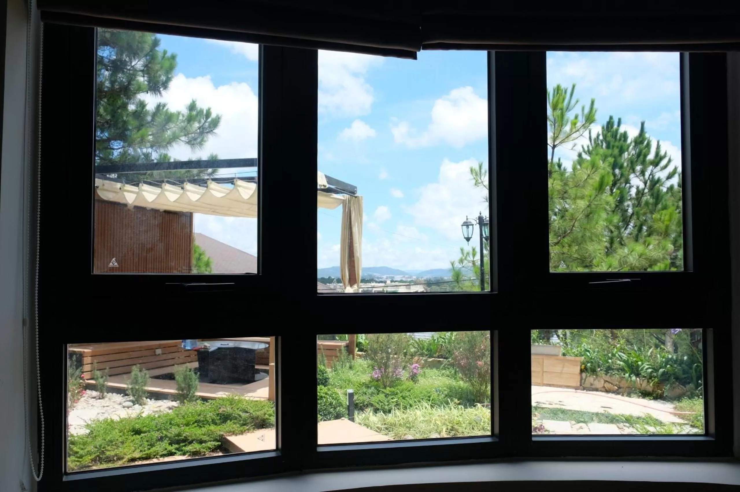 Day in De La Sol Villa Dalat