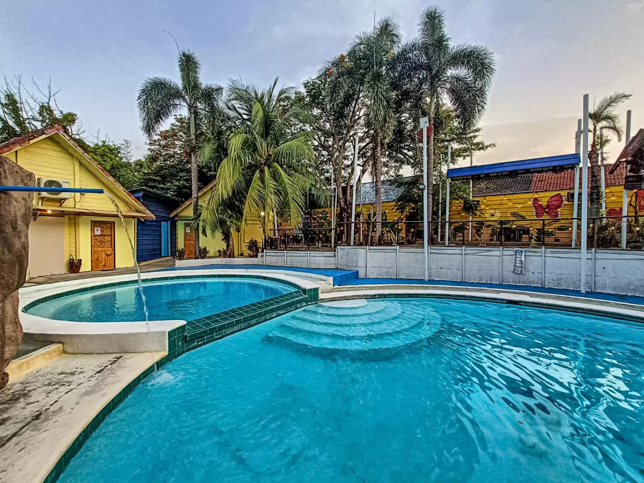 Swimming Pool in Manila Airport Hotel by Urban Connect