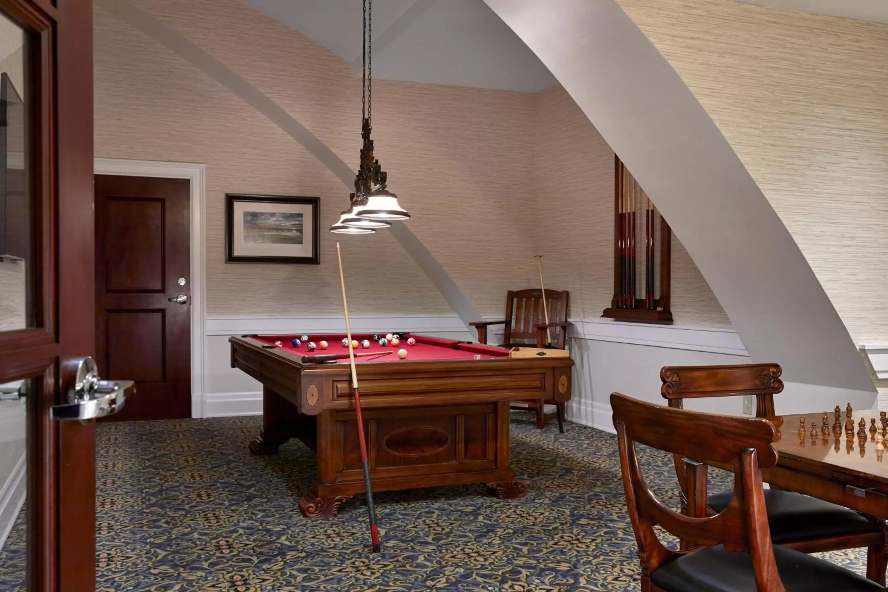 Photo of the whole room, Billiards in The Battle House Renaissance Mobile Hotel & Spa