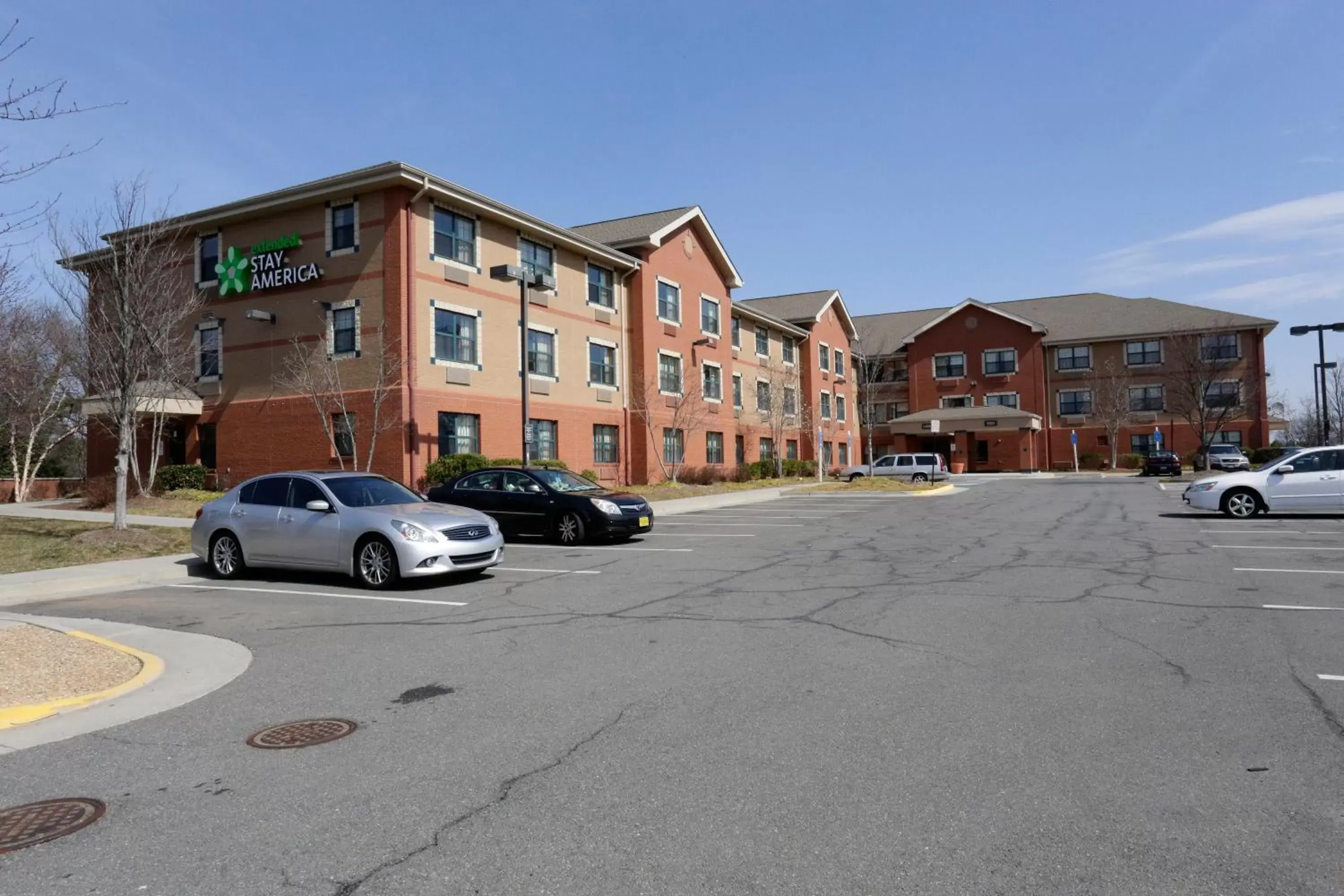 Property Building in Extended Stay America Suites - Washington, DC - Herndon - Dulles