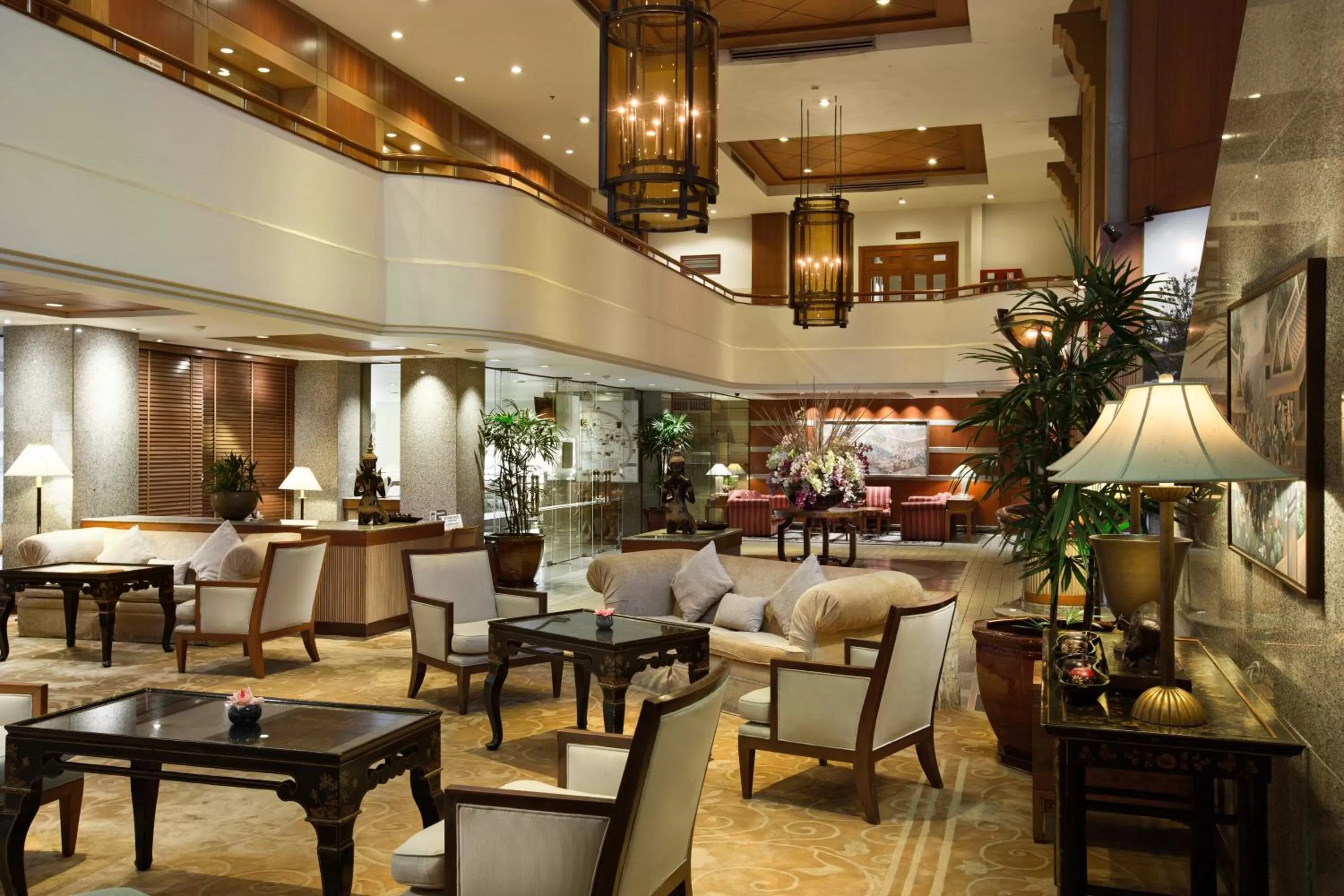 Lobby or reception in Mercure Chiang Mai