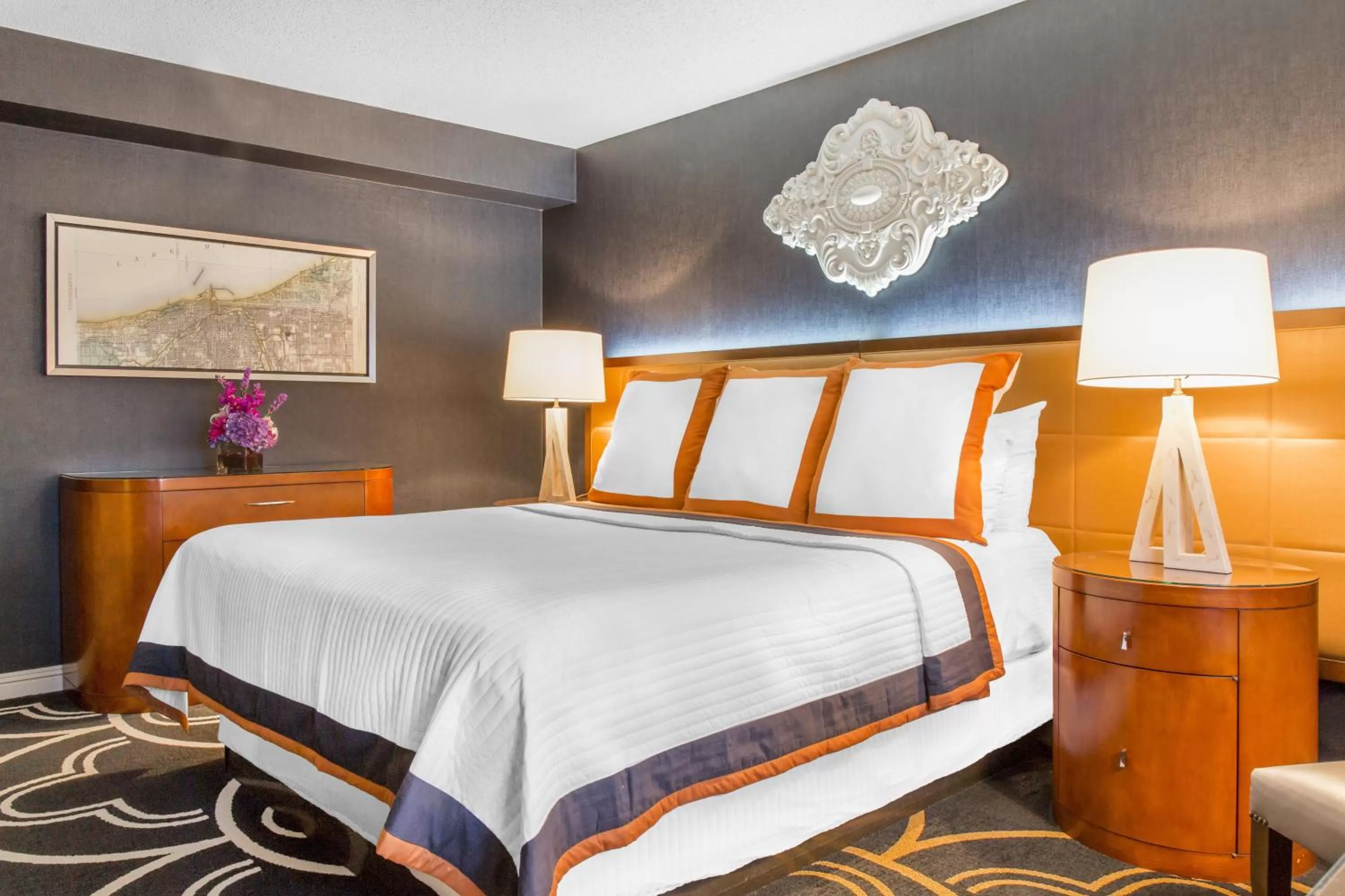 Executive Suite - 1 King Bed in Omni Chicago All Suites Hotel-Magnificent Mile