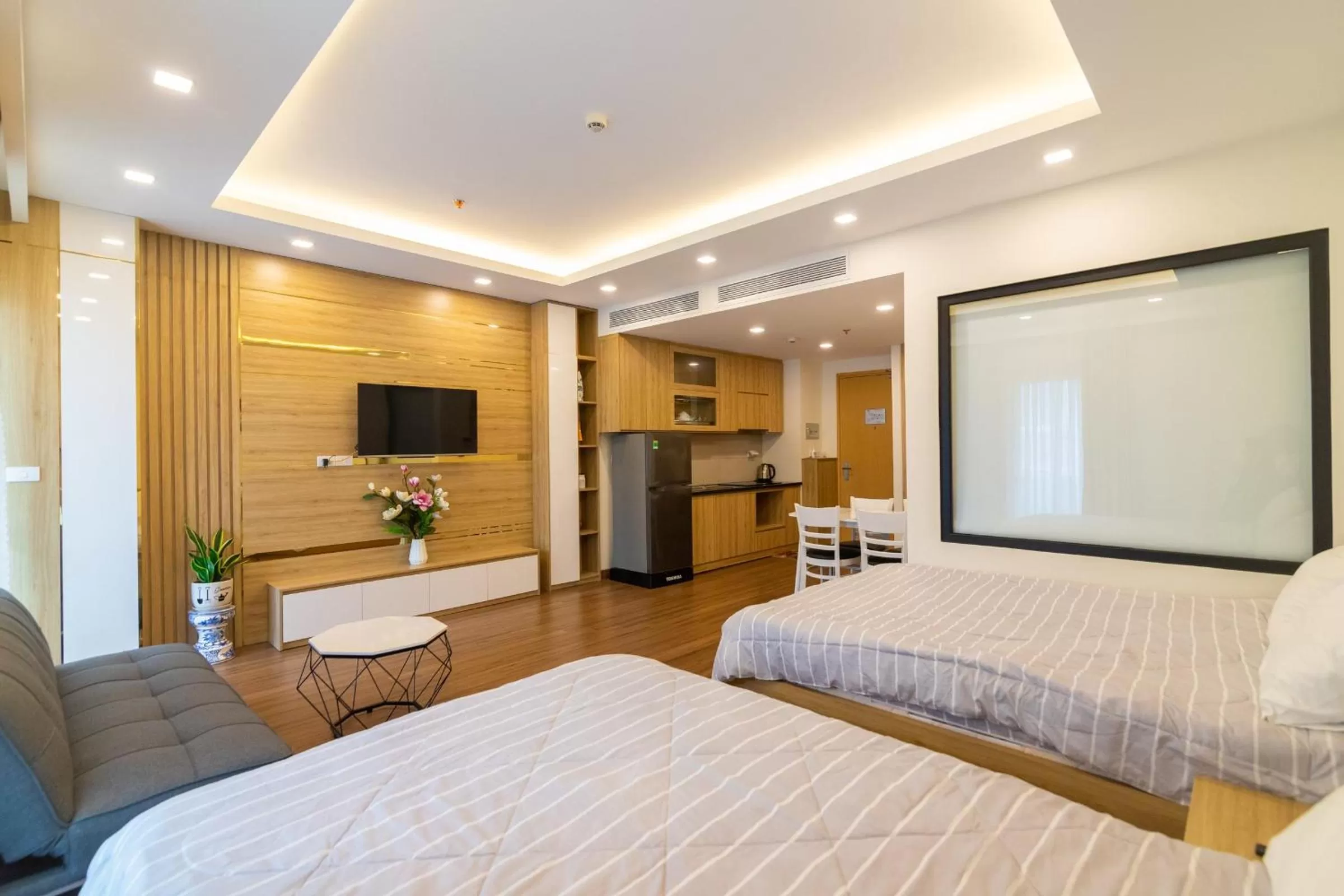 Photo of the whole room, Bed in FLC Sea Tower Quy Nhơn - Homostay