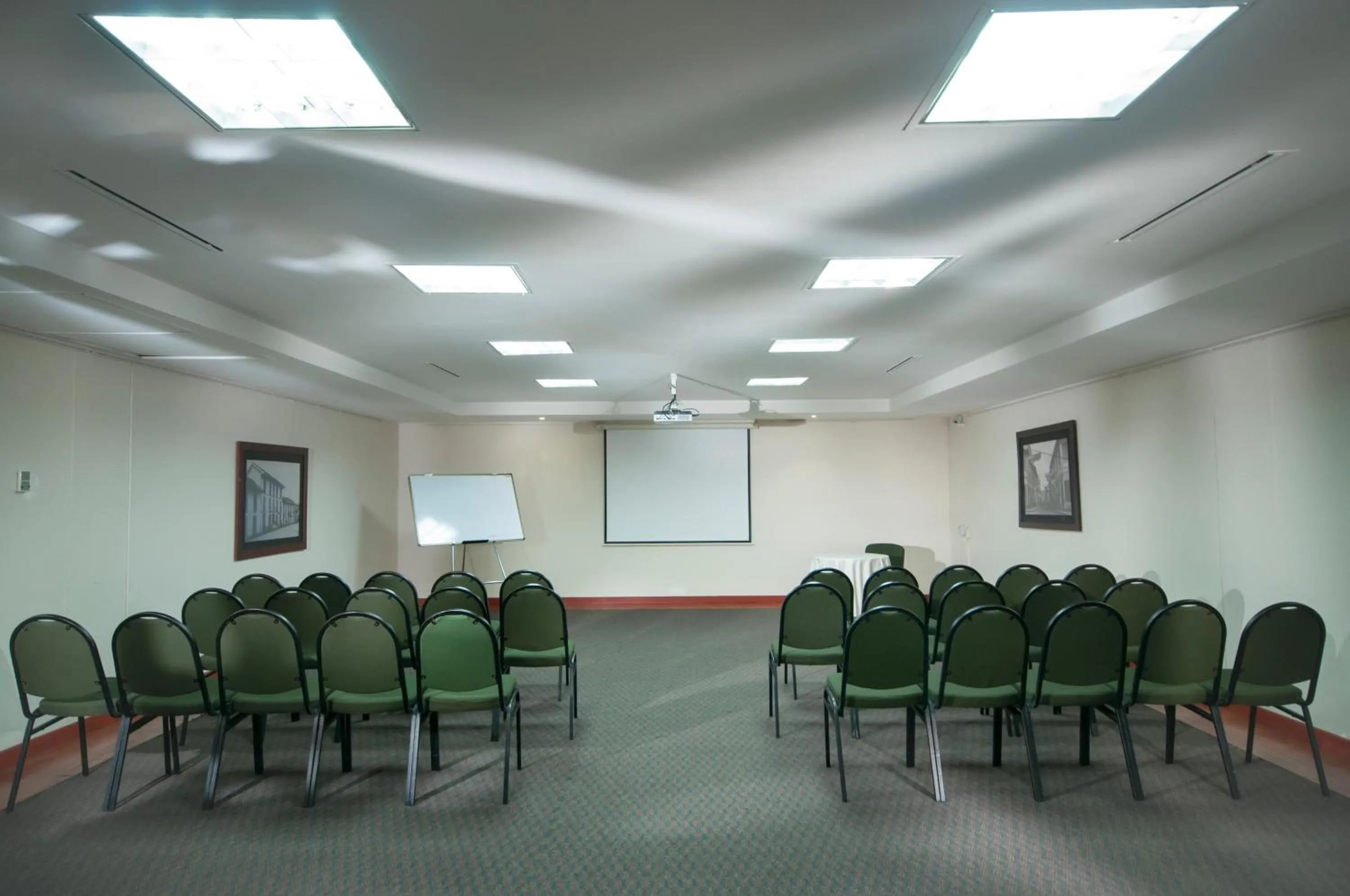 Business facilities in Armenia Hotel