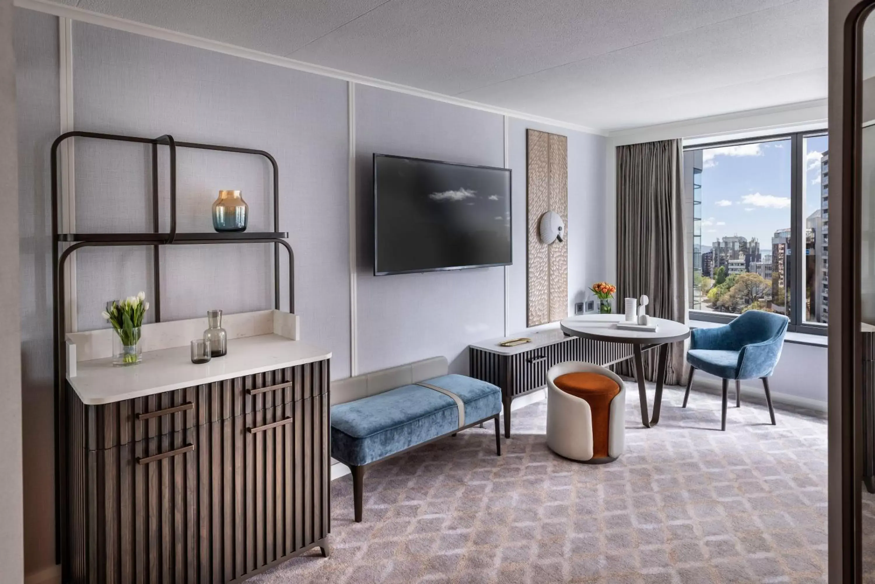 Seating area, TV/Entertainment Center in Cordis, Auckland by Langham Hospitality Group