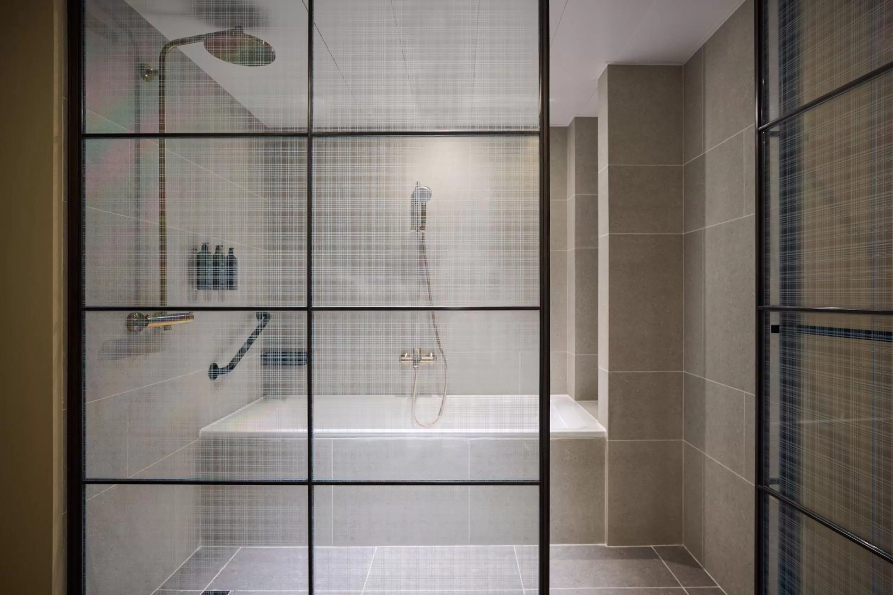 Bathroom in Sheraton Hong Kong Hotel & Towers