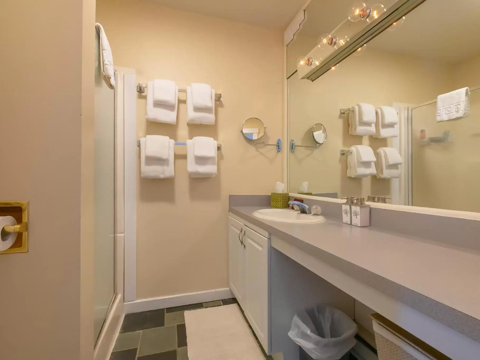 Bathroom in Shaker Mill Inn