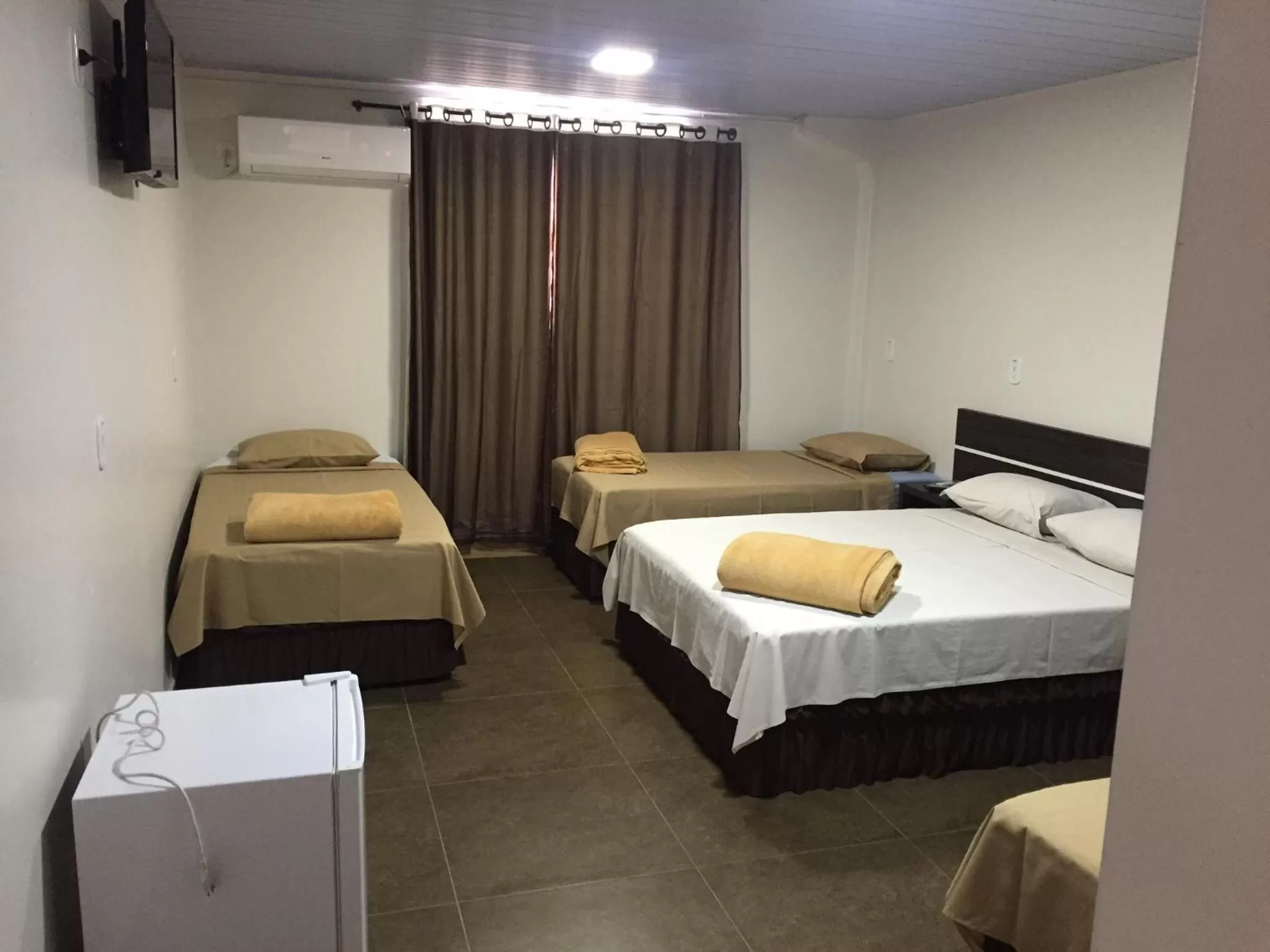 Bed in Hotel Paradizzo