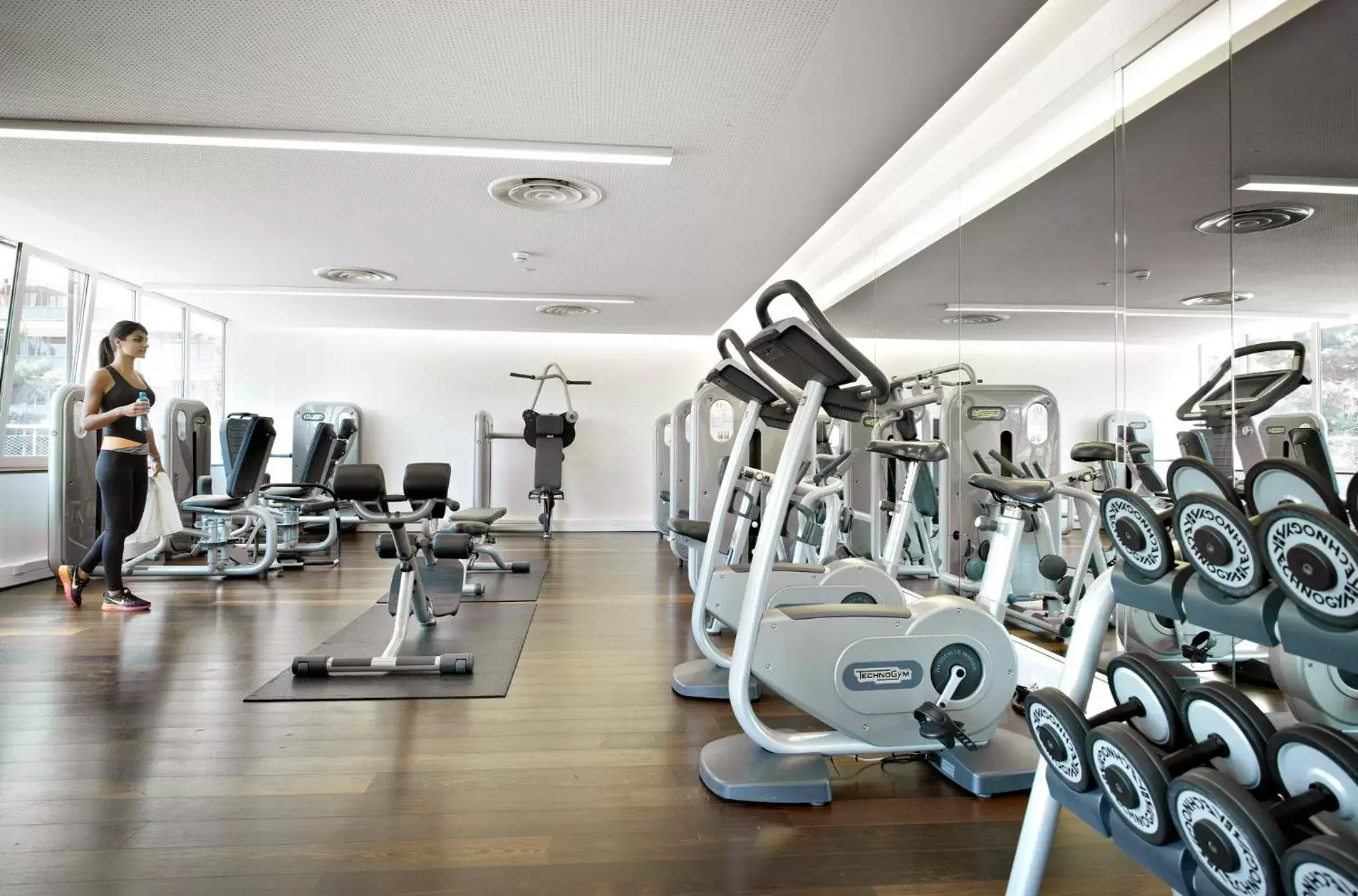 Fitness centre/facilities, Fitness Center/Facilities in InterContinental Genève, an IHG Hotel