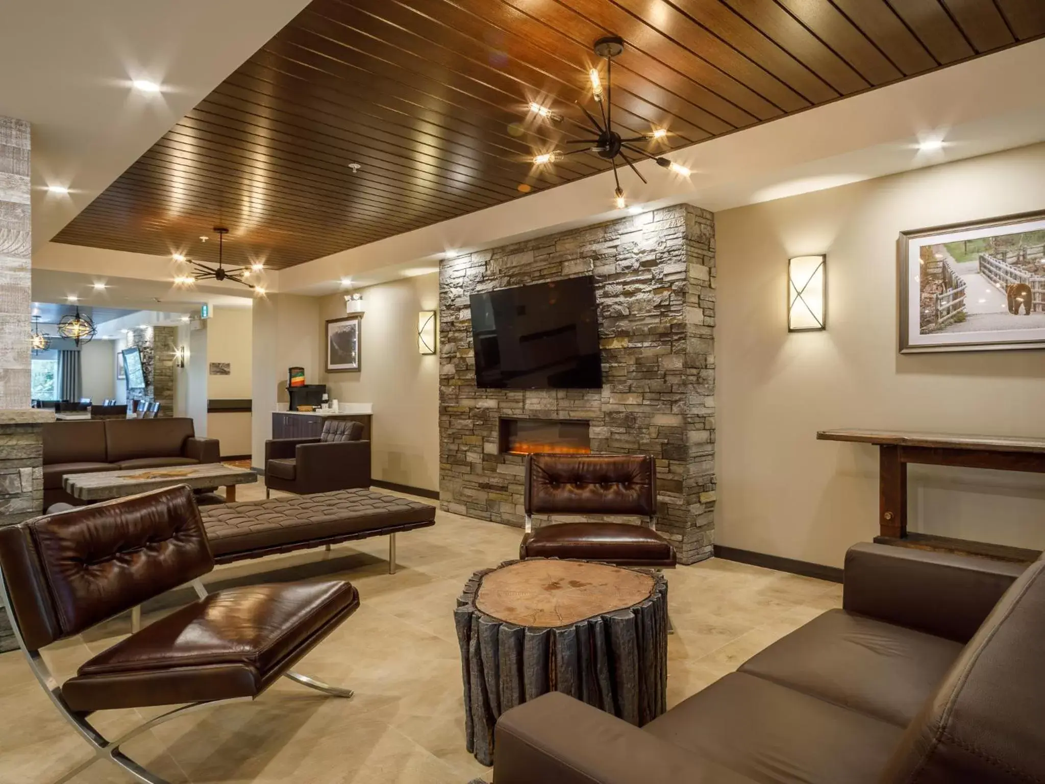 Seating Area in Ramada by Wyndham Revelstoke