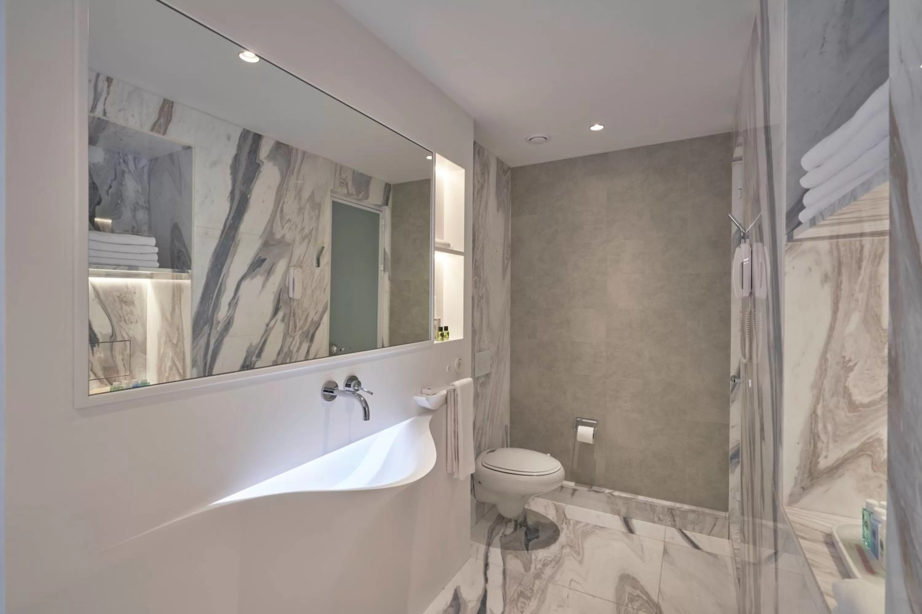 Bathroom in Richmond Istanbul