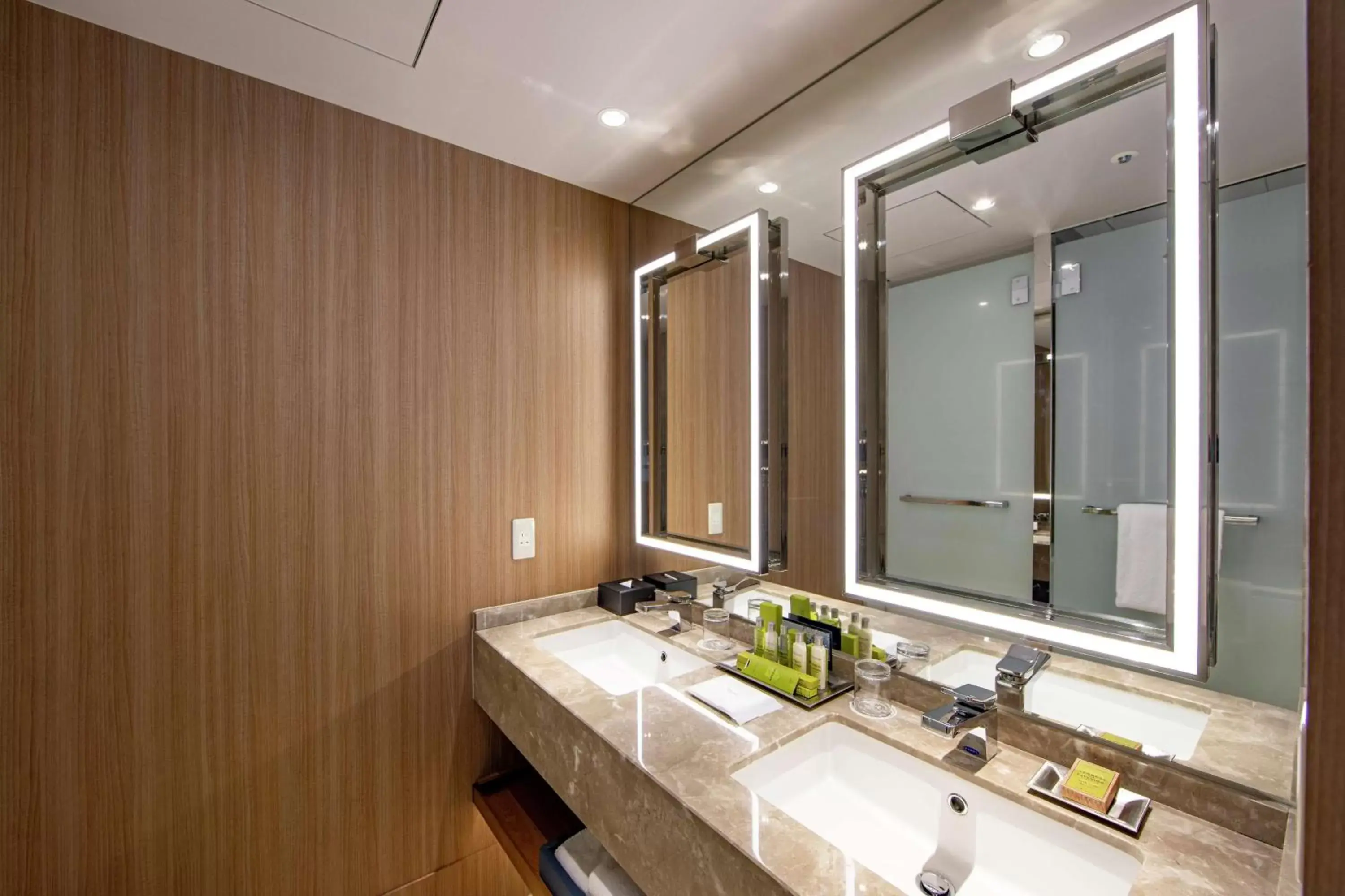 Bathroom in Hilton Nagoya Hotel