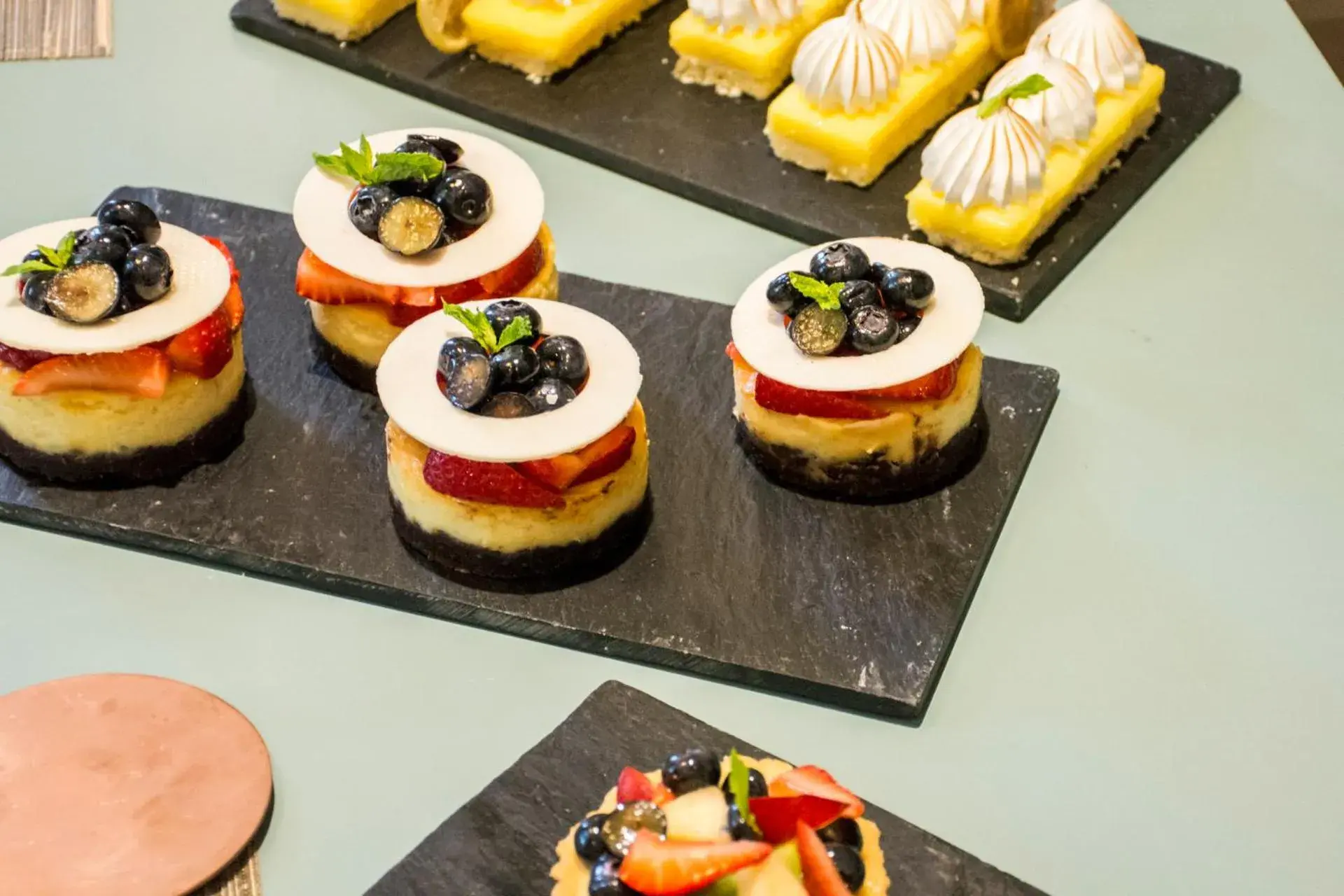 Breakfast in Grand Brizo La Plata Breakfast in Grand Brizo La Plata