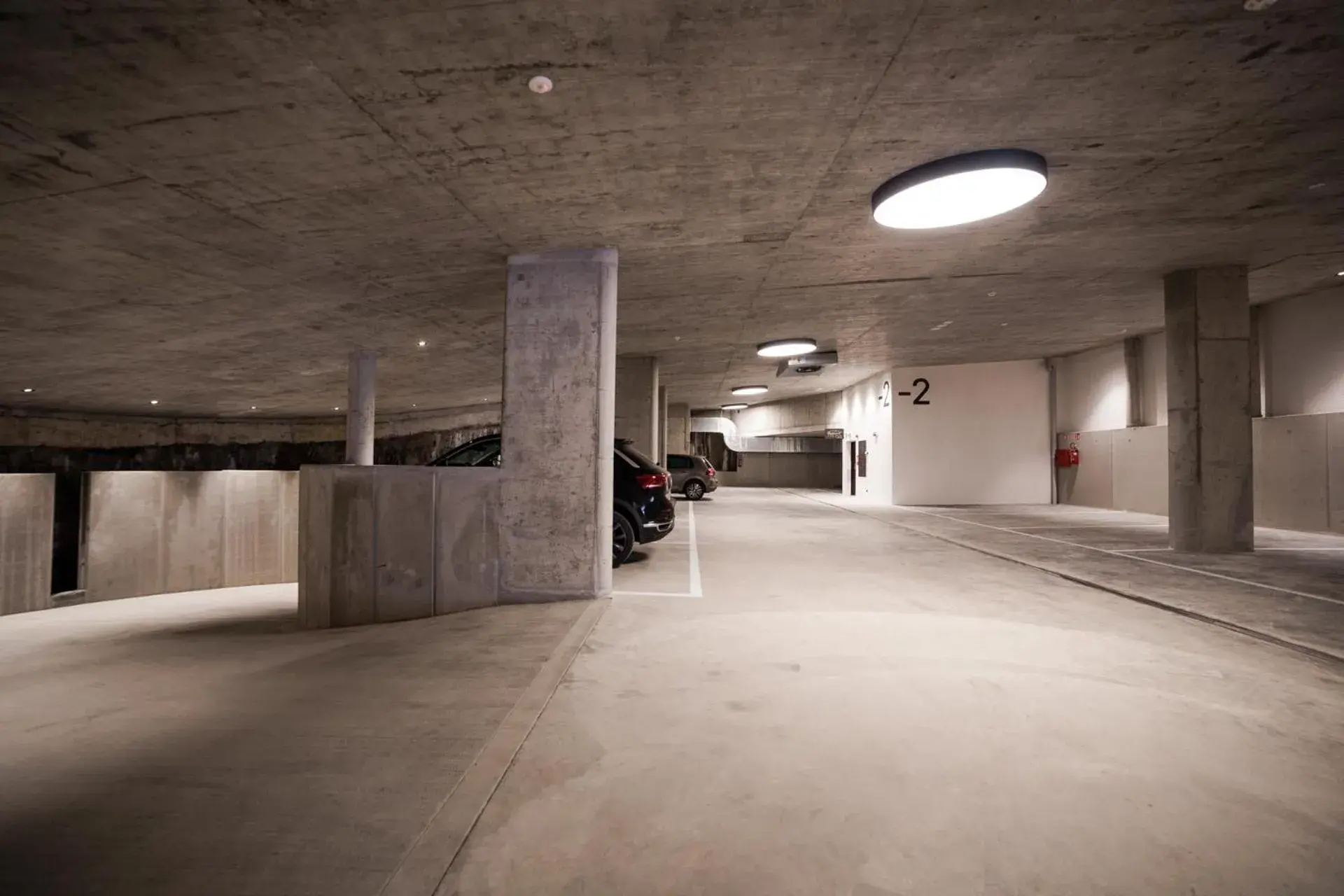 Parking, Lobby/Reception in Hotel Freina