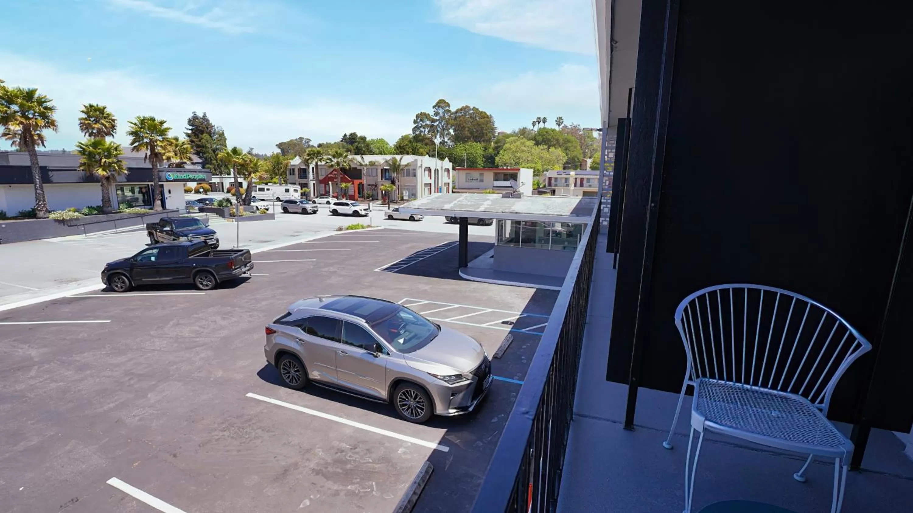 Parking in SeaSide Inn & Suites